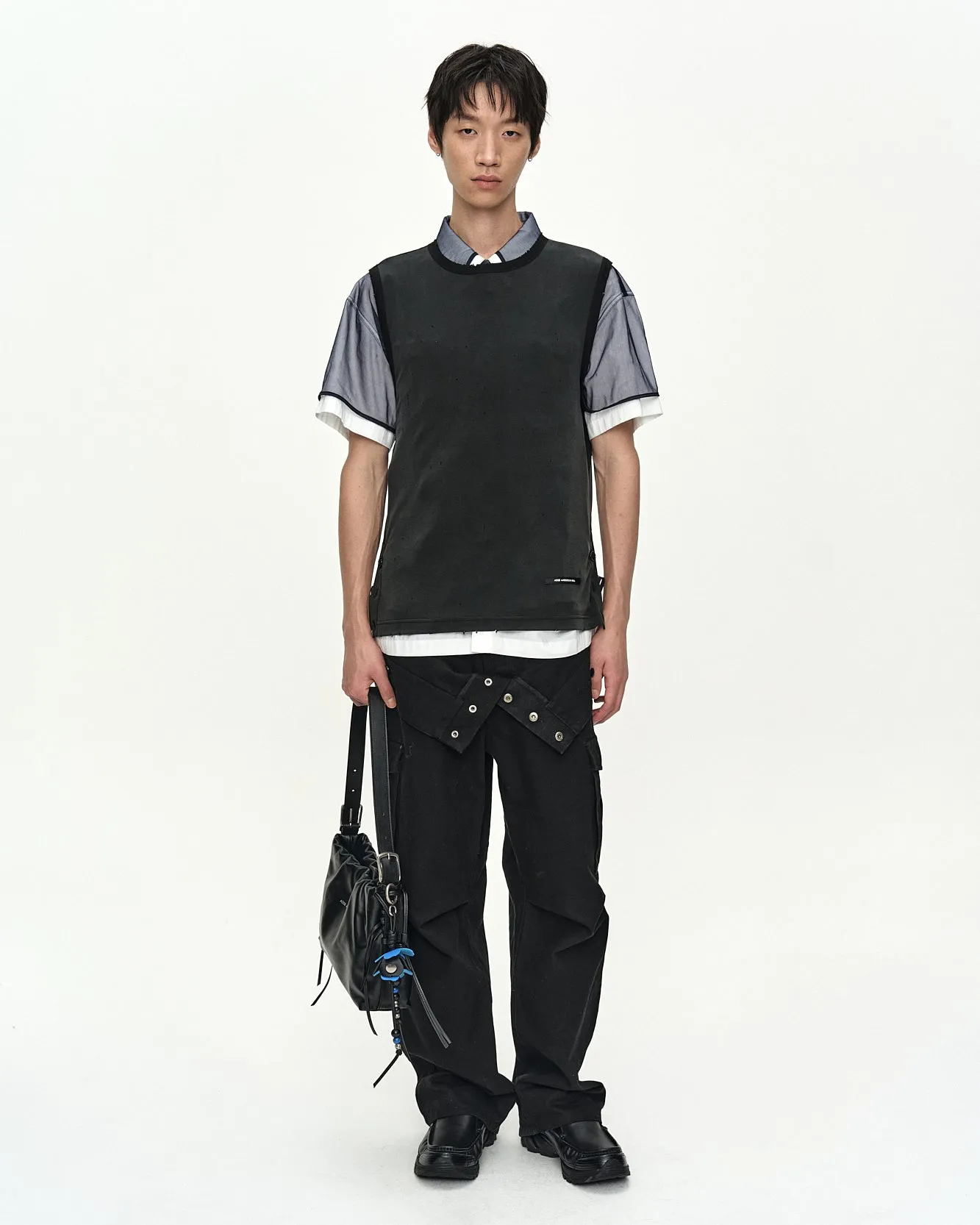 BRIT DAMAGED SLEEVELESS atb1544m(CHARCOAL) sold by Andersson Bell