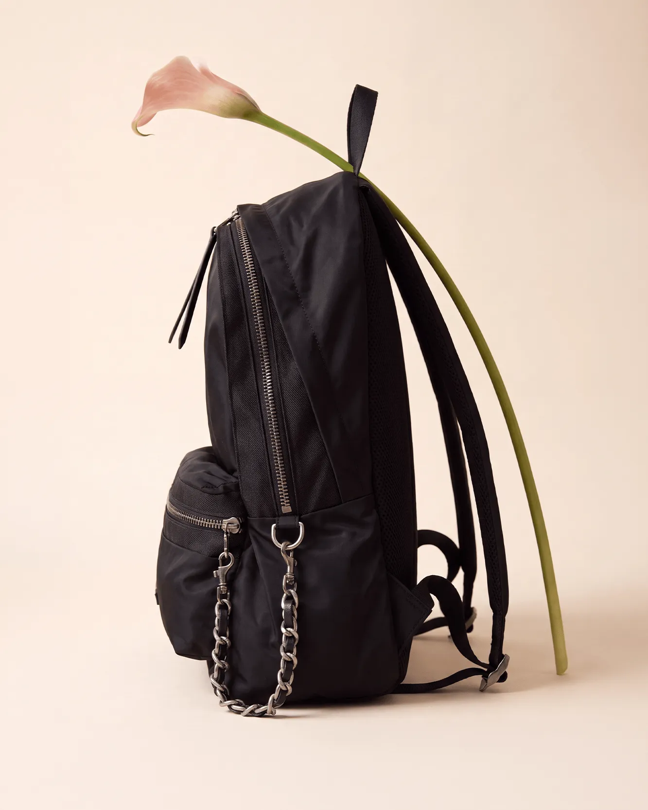 UNISEX URBAN NYLON CHAIN BACKPACK aaa561u(BLACK) sold by Andersson Bell product image thumbnail 2