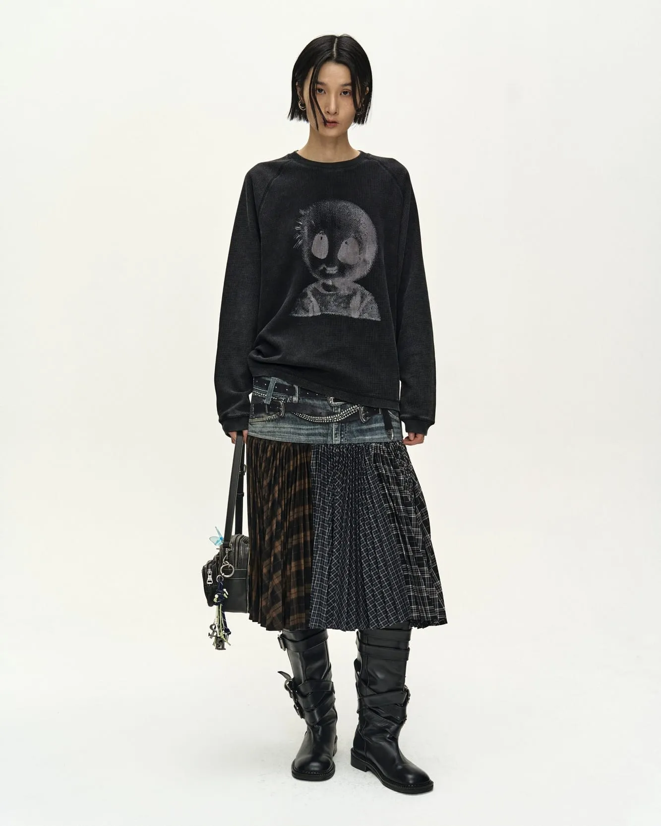 UNISEX ALIEN MACHINERY WAFFLE LONG SLEEVE T-SHIRT (WASHED BLACK) sold by Andersson Bell product image thumbnail 4