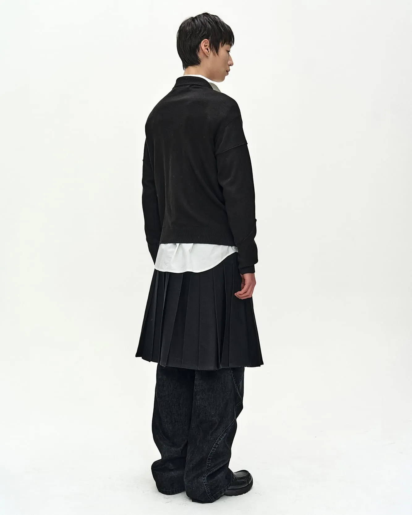 BIG POCKET POLO SWEATER (BLACK) sold by Andersson Bell product image thumbnail 5