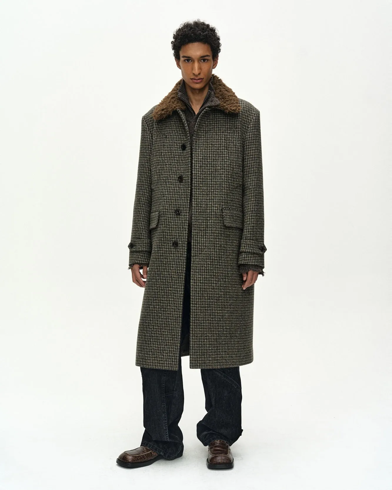 DETACHABLE FUR COLLAR CHESTERFIELD TWEED COAT (DARK GREEN) sold by Andersson Bell