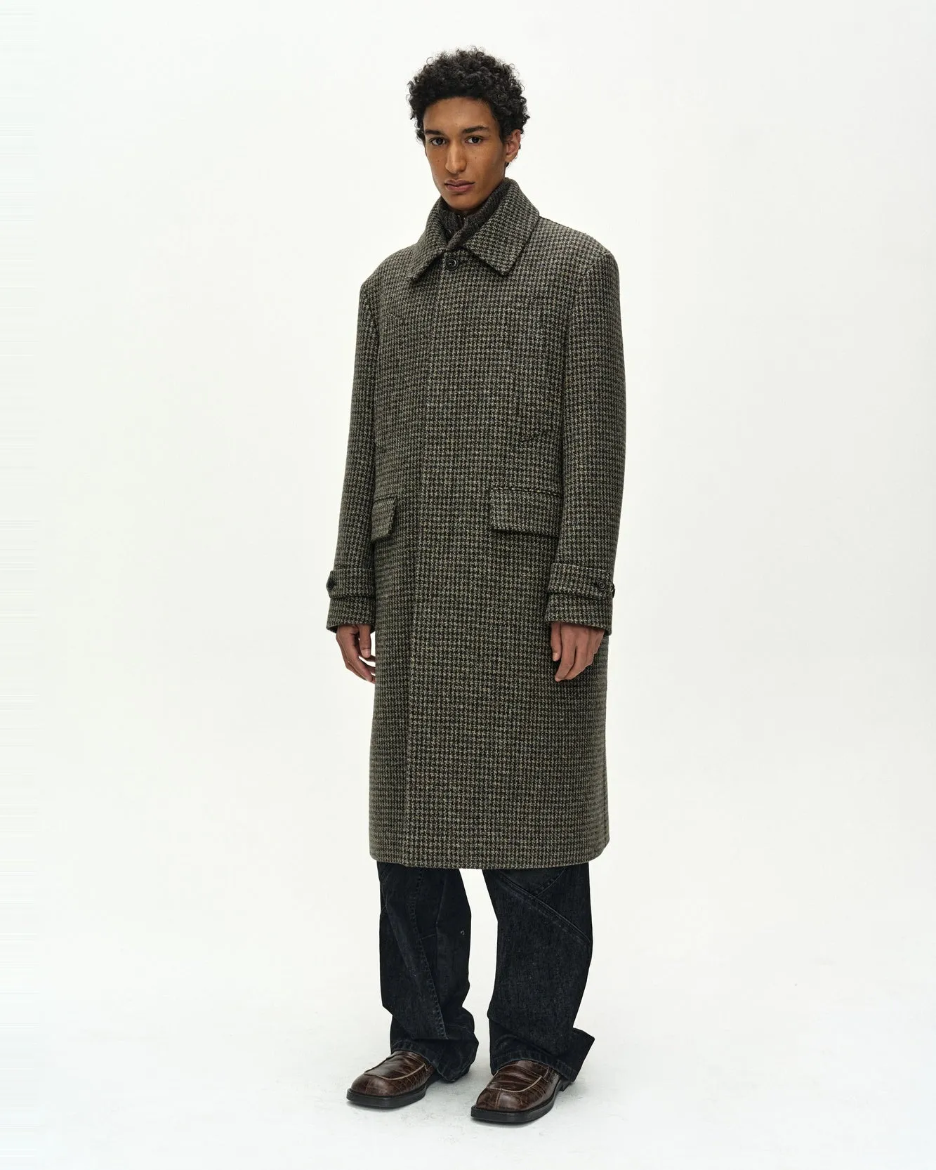 DETACHABLE FUR COLLAR CHESTERFIELD TWEED COAT (DARK GREEN) sold by Andersson Bell product image thumbnail 4