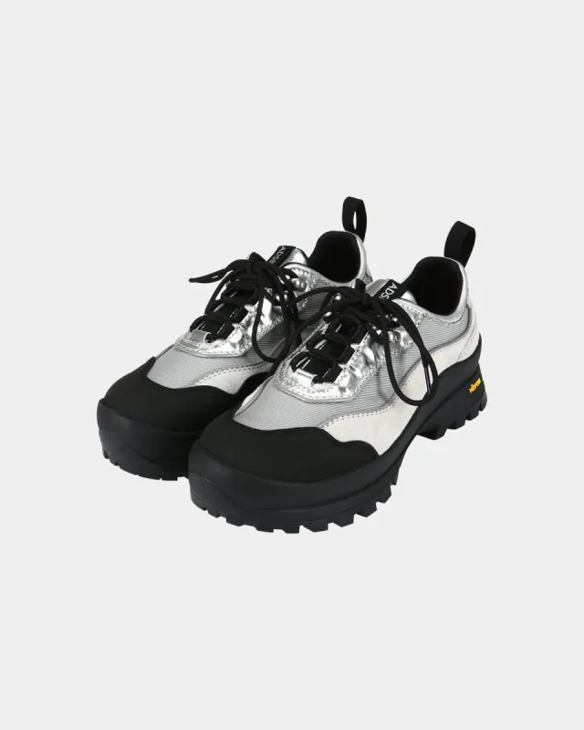 UNISEX AARON TRAIL SHOES aaa356u(SILVER) sold by Andersson Bell