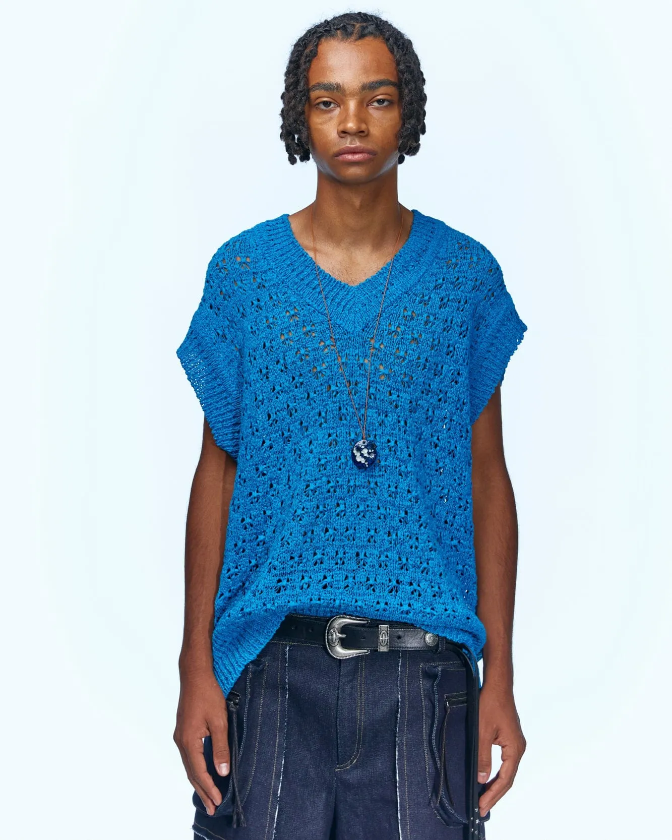 SUSTAINABLE KNIT VEST atb671m(SEA) sold by Andersson Bell product image thumbnail 4