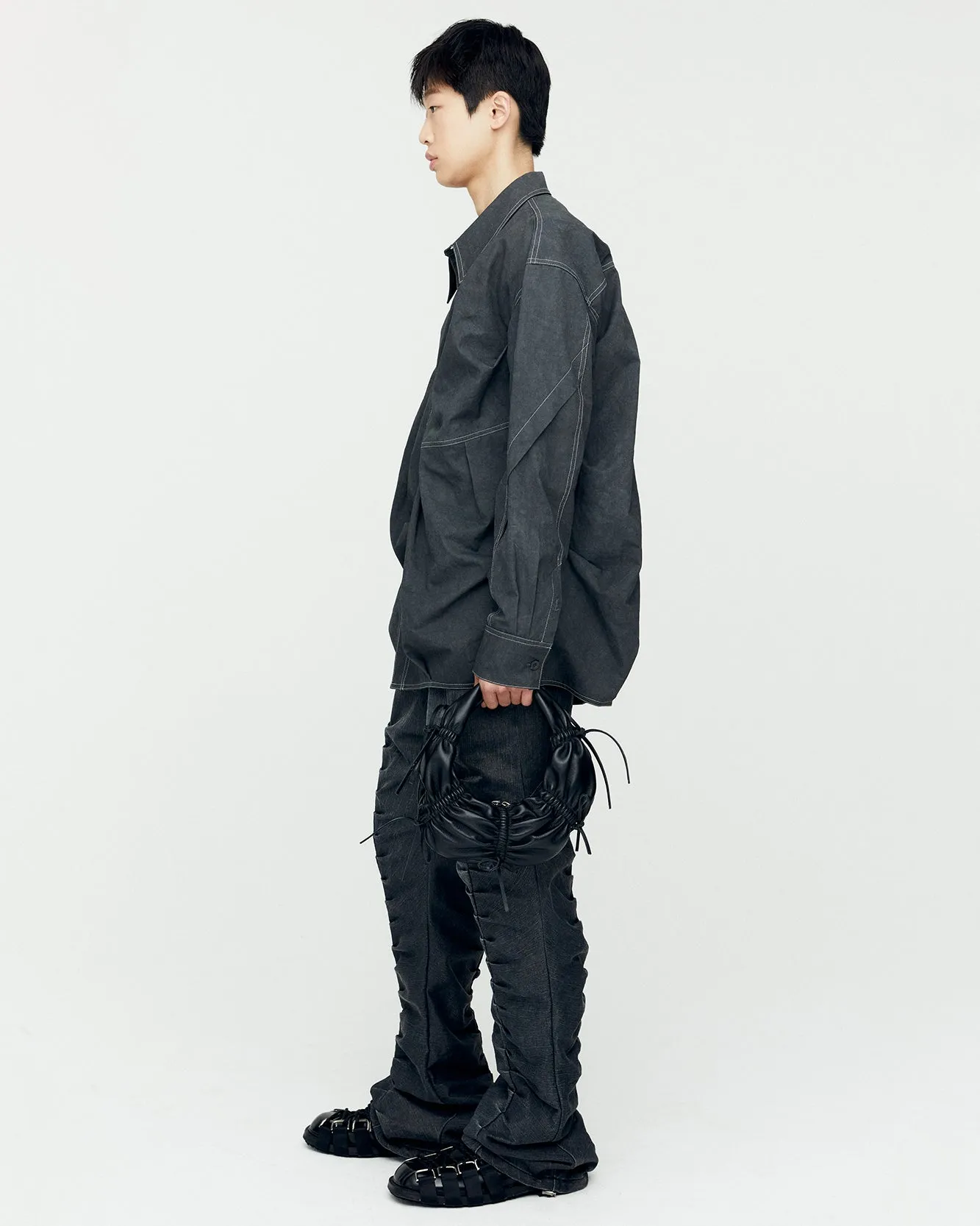 RIVOLI WASHED TUCK PANTS apa752m(WASHED BLACK) sold by Andersson Bell product image thumbnail 5