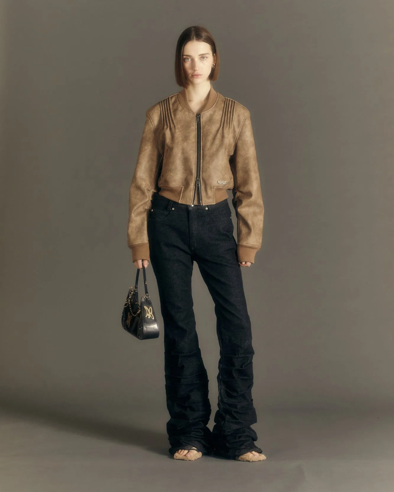 TANYA FAUX LEATHER PINTUCK BOMBER JACKET awa516w(BEIGE