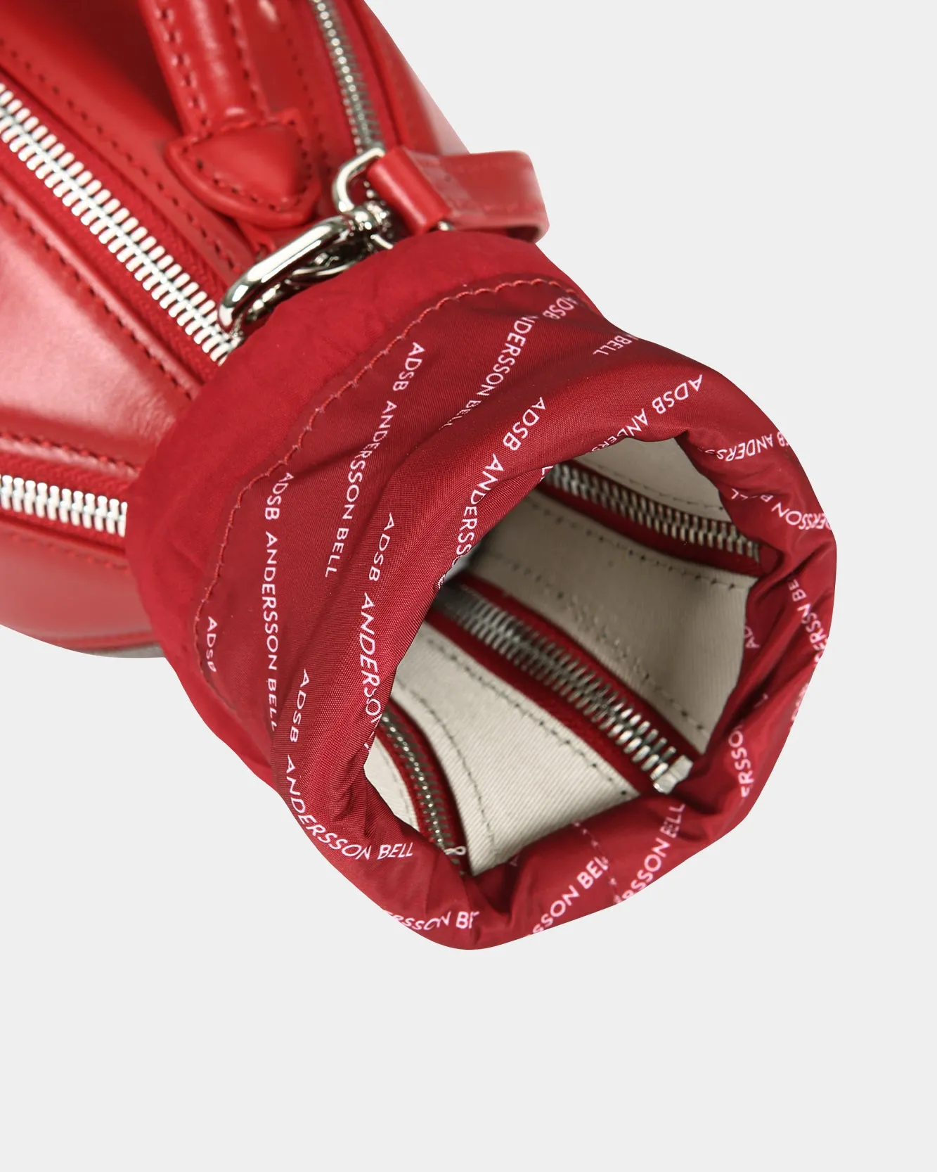 MEDIUM VASO BAG aaa392w(RED) sold by Andersson Bell product image thumbnail 4