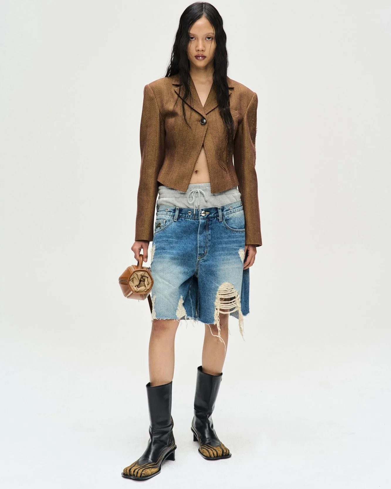 (WOMEN) HANNAH LASER-CUT CROPPED JACKET awa602w(BROWN) sold by Andersson Bell