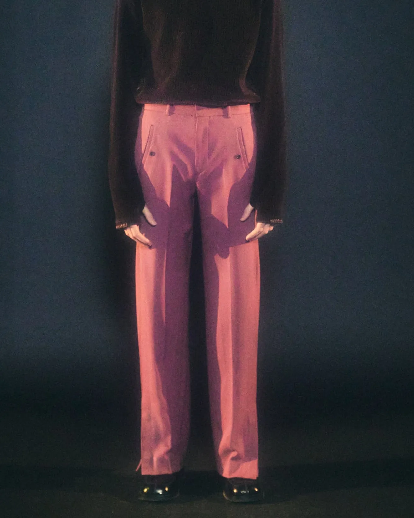 ARZENT WIDE LEG TROUSERS apa557m(PINK) sold by Andersson Bell product image thumbnail 5