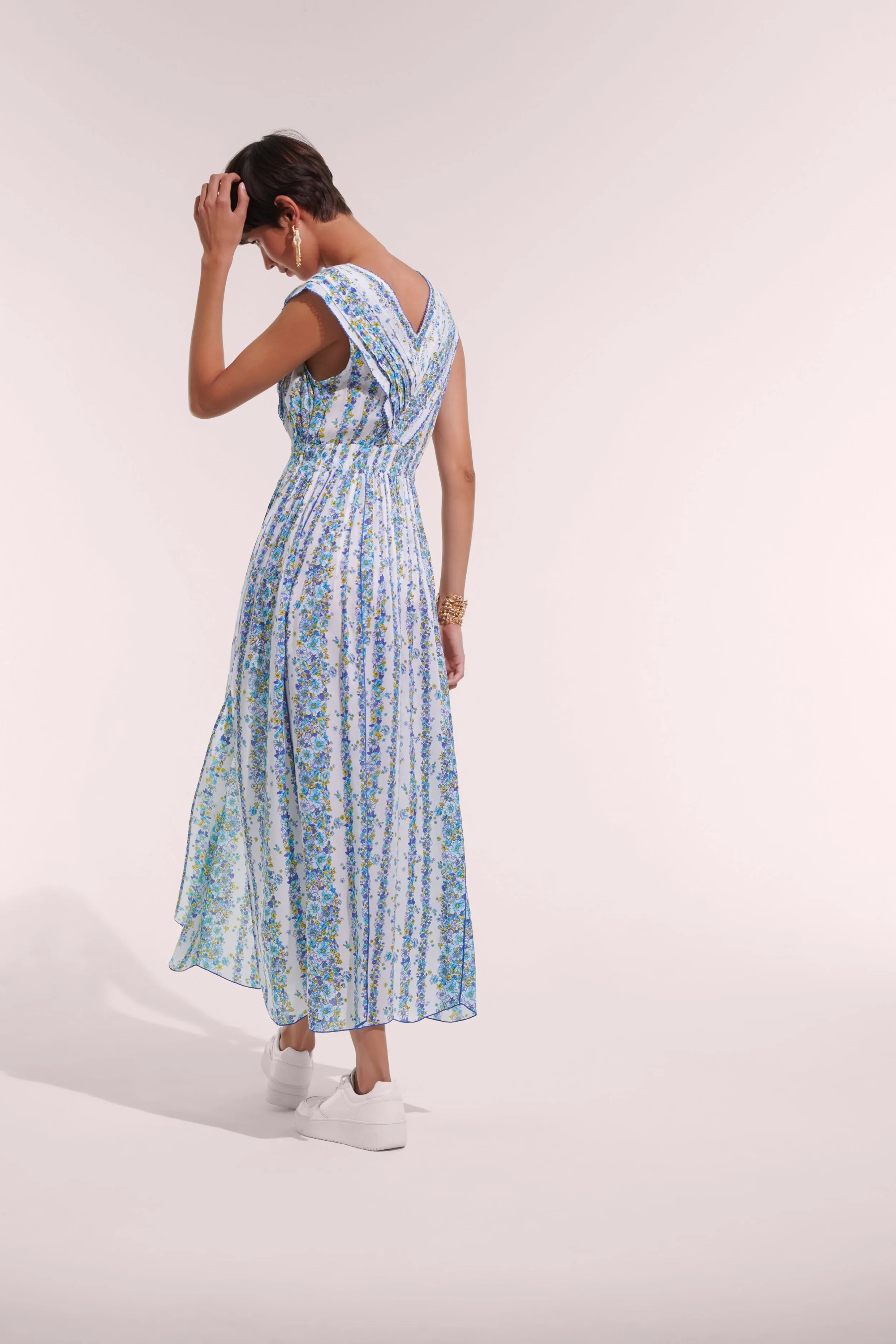 Long Dress Agnes - Blue Waves Flowers sold by Poupette St Barth product image thumbnail 4