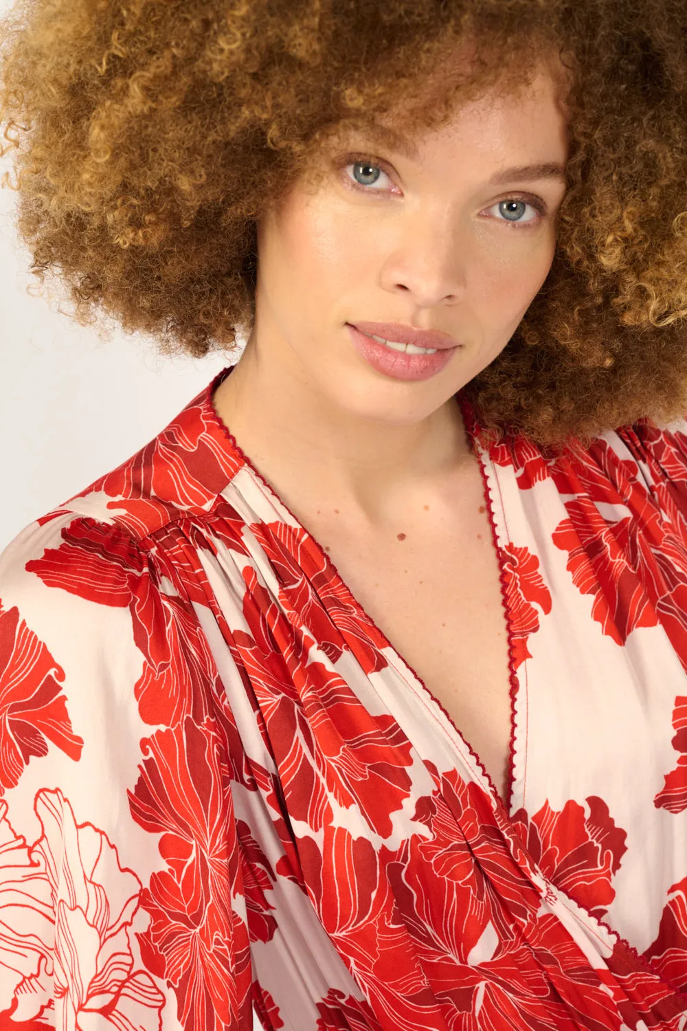 Mini Dress Colleen - Red Flower Bunch sold by Poupette St Barth product image thumbnail 3