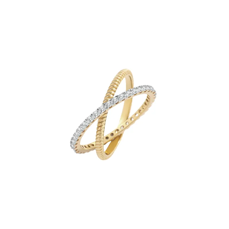 Twisted Interlocking Diamond Band made by Mint & Lilly
