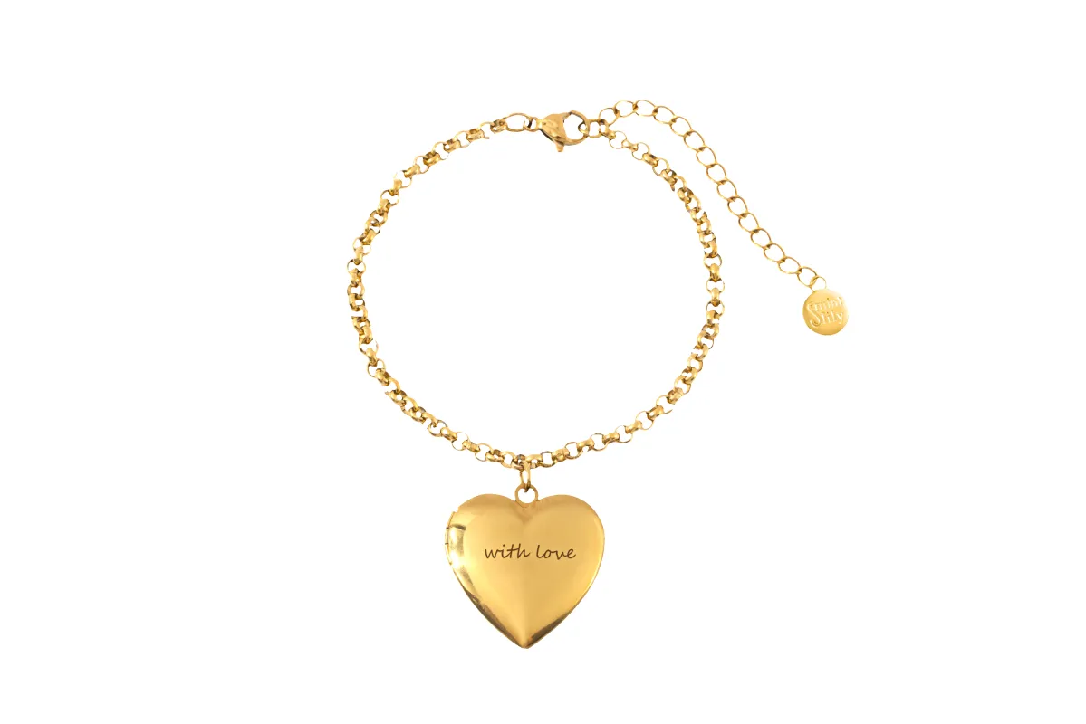 Heart Photo Locket Bracelet with Engraving made by Mint & Lilly
