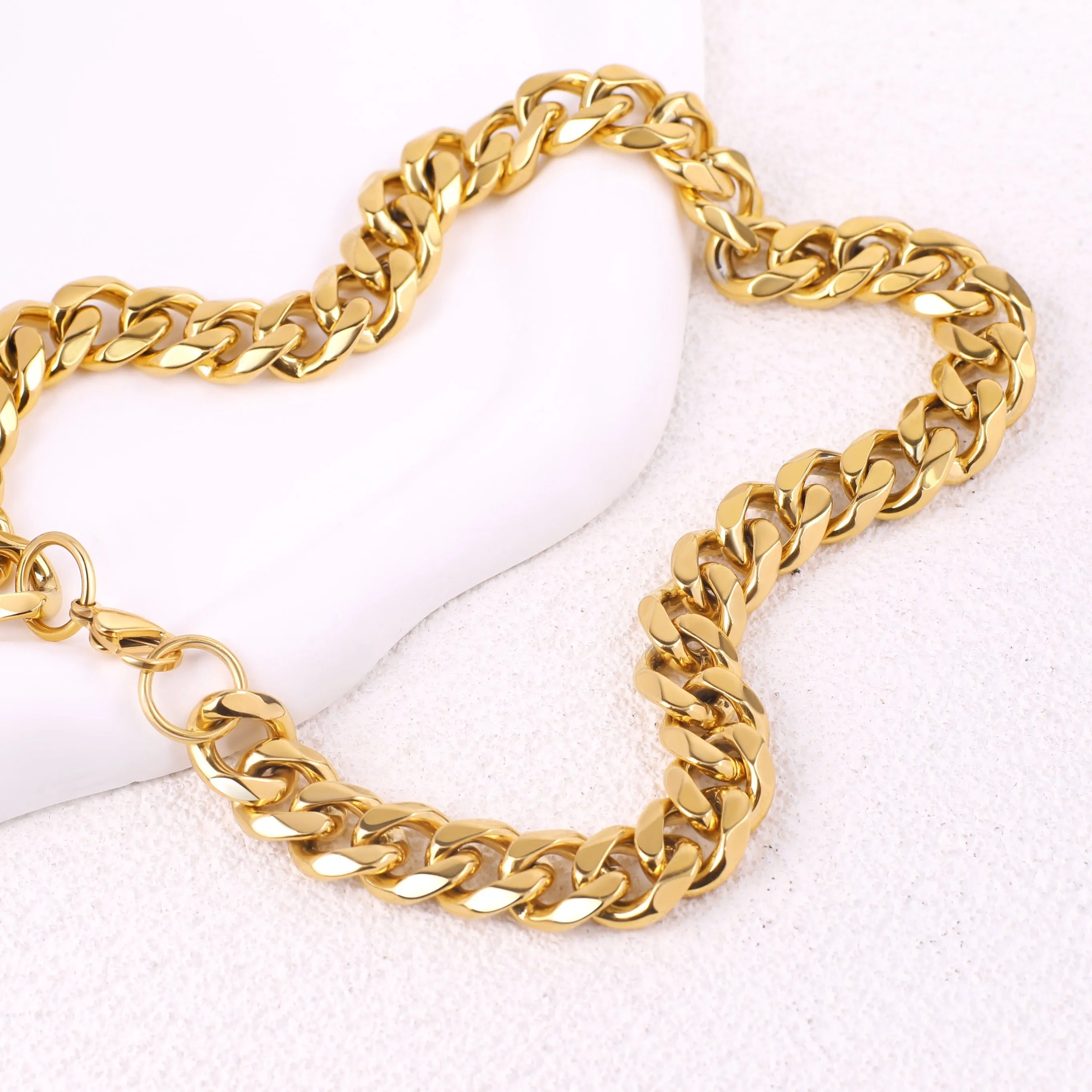 Glam Chunky Chain Necklace sold by Mint & Lilly product image thumbnail 5