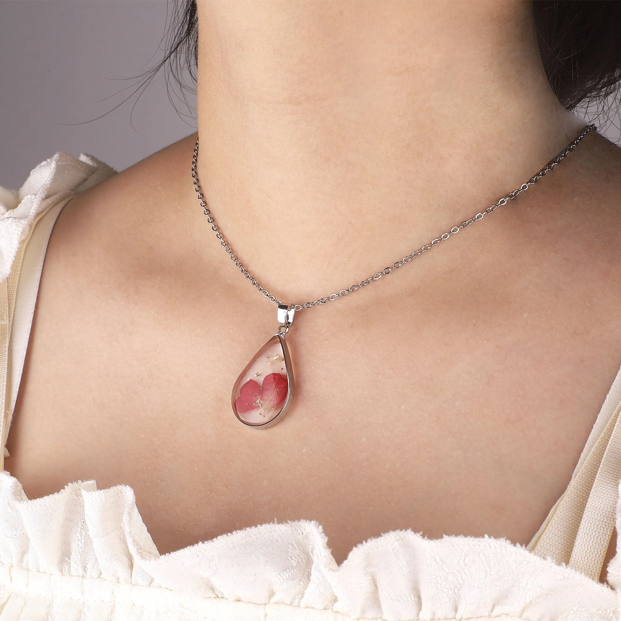 Pressed Birth Flower Droplet Necklace sold by Mint & Lilly product image thumbnail 2