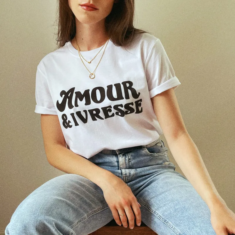 Le T-shirt Amour et Ivresse sold by Amour Singulier