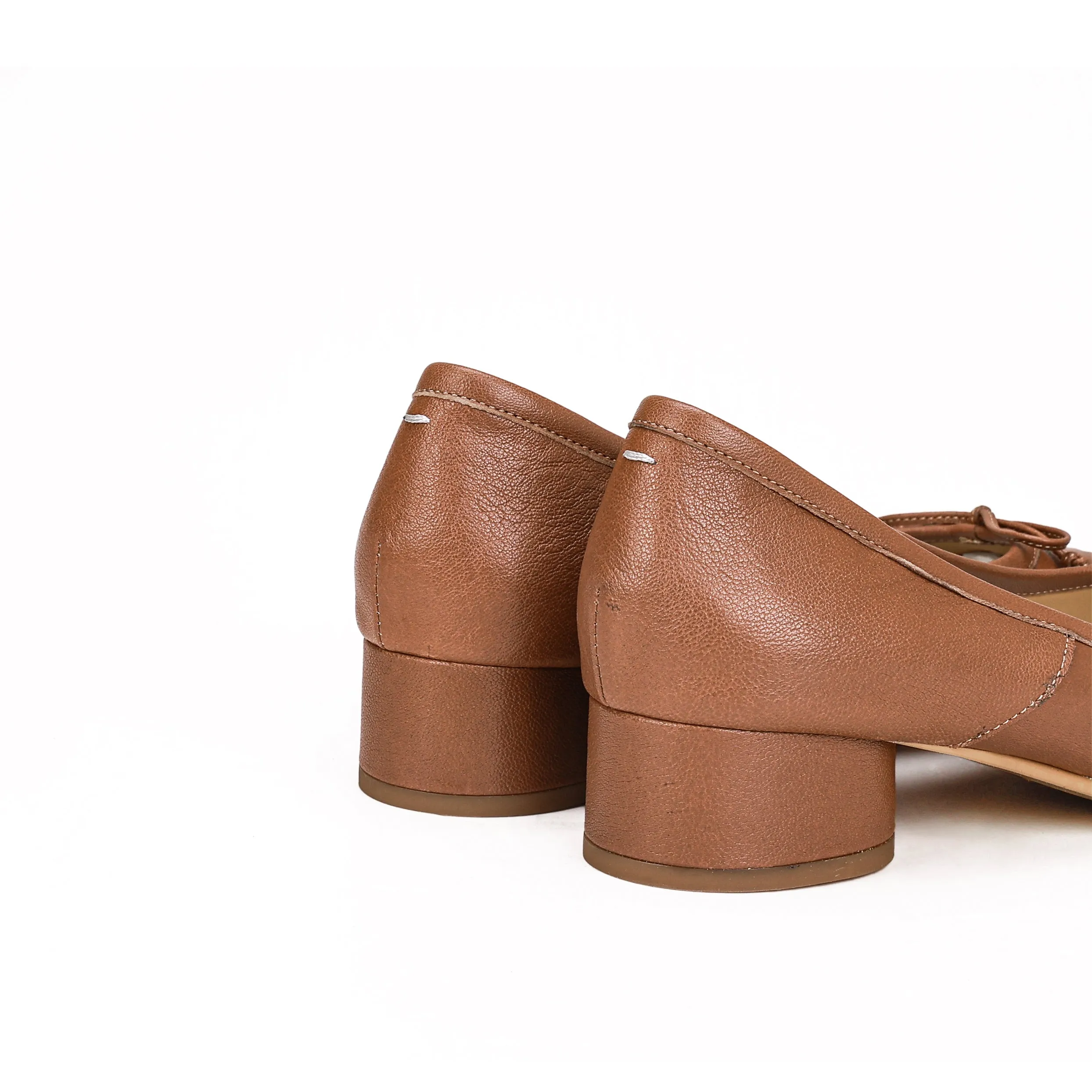 WoodchuckSato Brown Sheep Leather Tabi 3 cm Heel Pumps with Bow sold by WoodChuckSato product image thumbnail 4