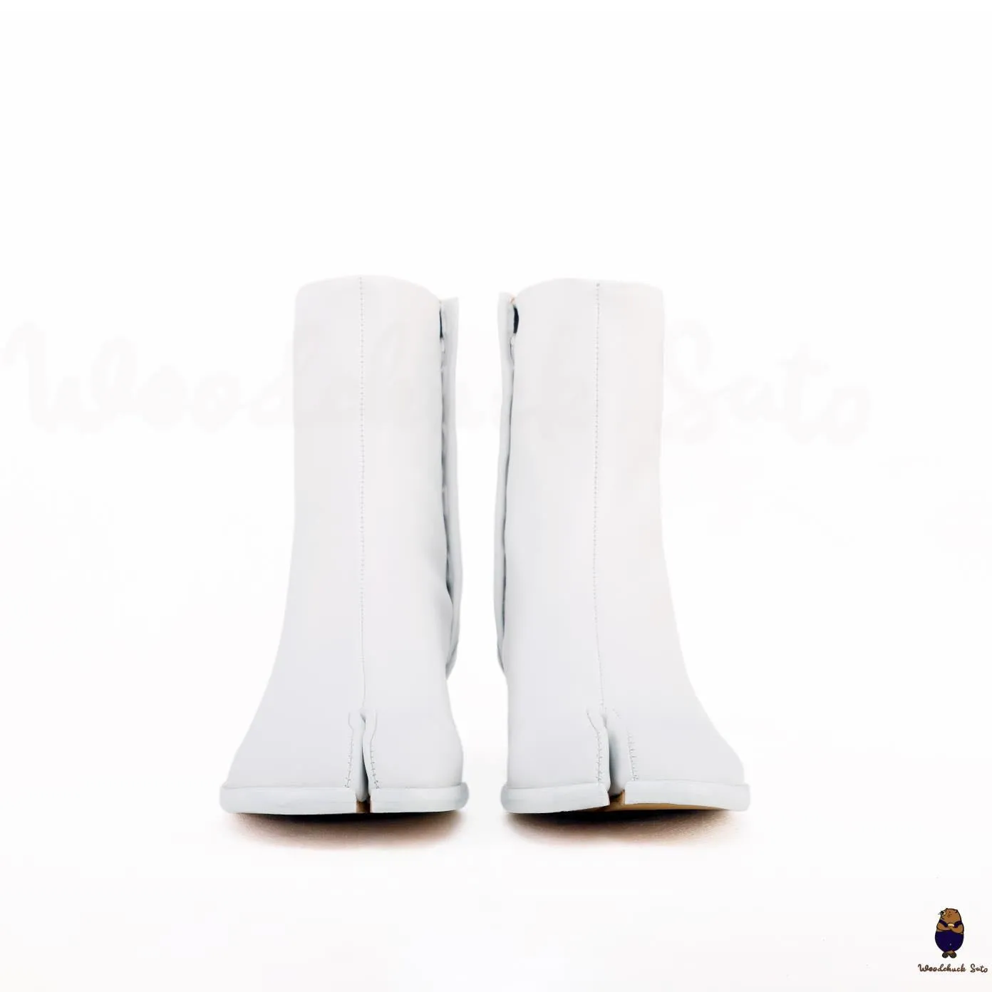WoodchuckSato White Cow Leather Tabi Ankle Boots with 3 cm Heel sold by WoodChuckSato product image thumbnail 2