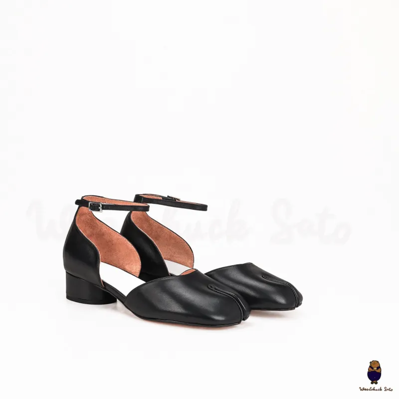 WoodchuckSato Black Leather Tabi Ankle-Strap 3 cm Heels sold by WoodChuckSato