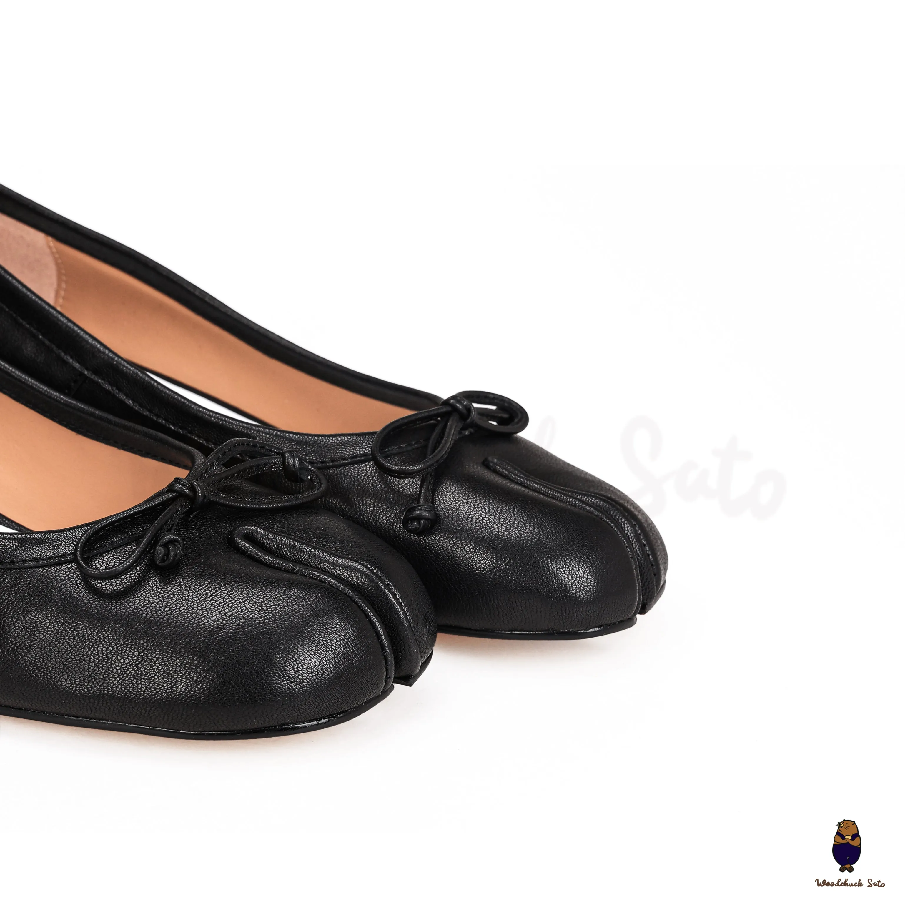 WoodchuckSato Black Cow Leather Tabi 3 cm Heel Pumps with Bow sold by WoodChuckSato product image thumbnail 3