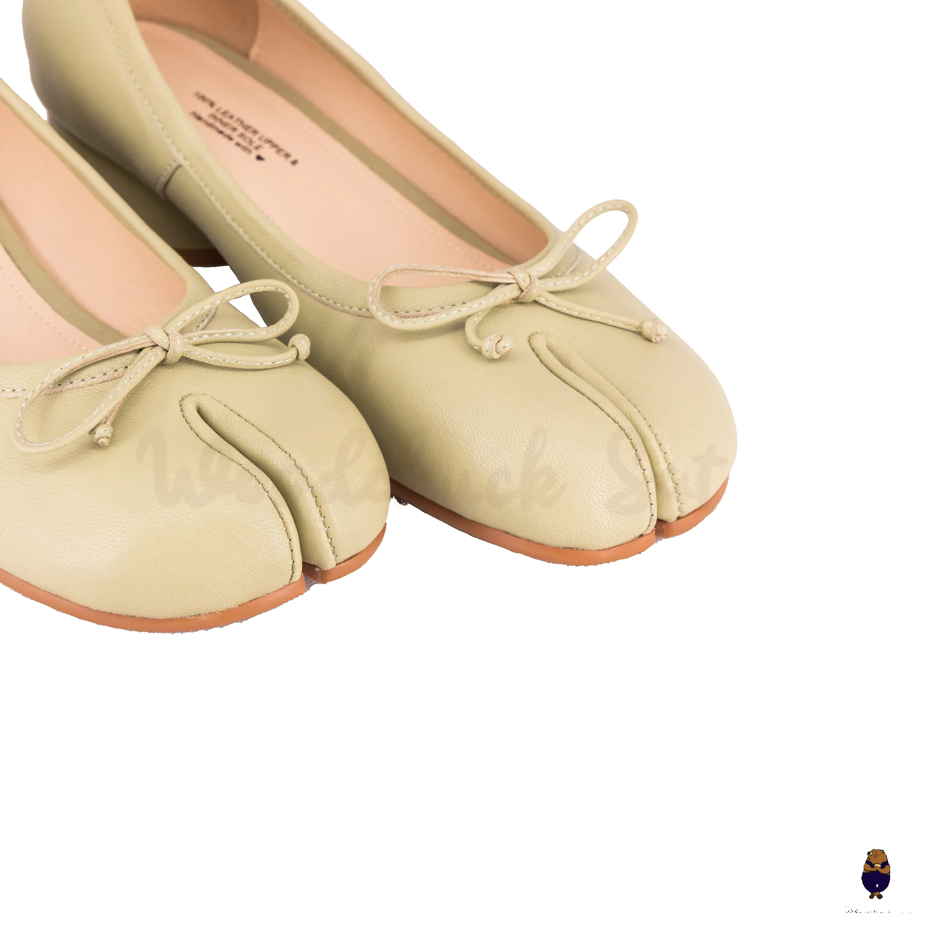 WoodchuckSato Green Sheep Leather Tabi 3 cm Heel Pumps with Bow sold by WoodChuckSato product image thumbnail 4