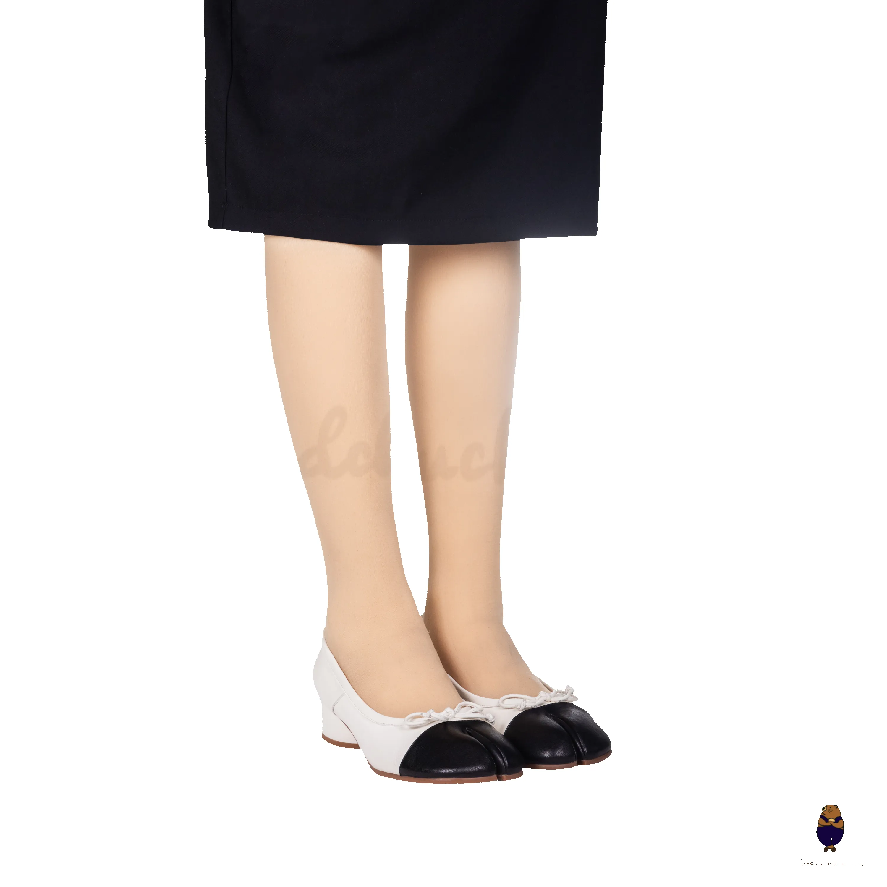 WoodChuckSato Two-Tone Tabi Ballet Heels White and Black Sheep Leather 3cm Heel with Bow sold by WoodChuckSato product image thumbnail 2