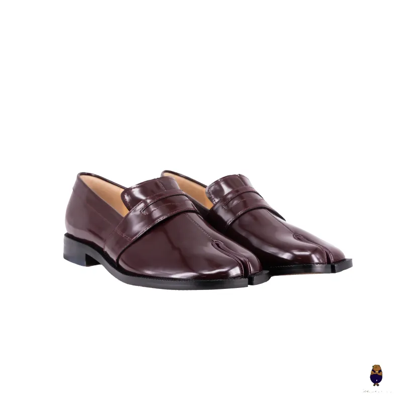 WoodchuckSato Burgundy Edge-Beaded Cowhide Leather Penny Strap Tabi Loafers sold by WoodChuckSato