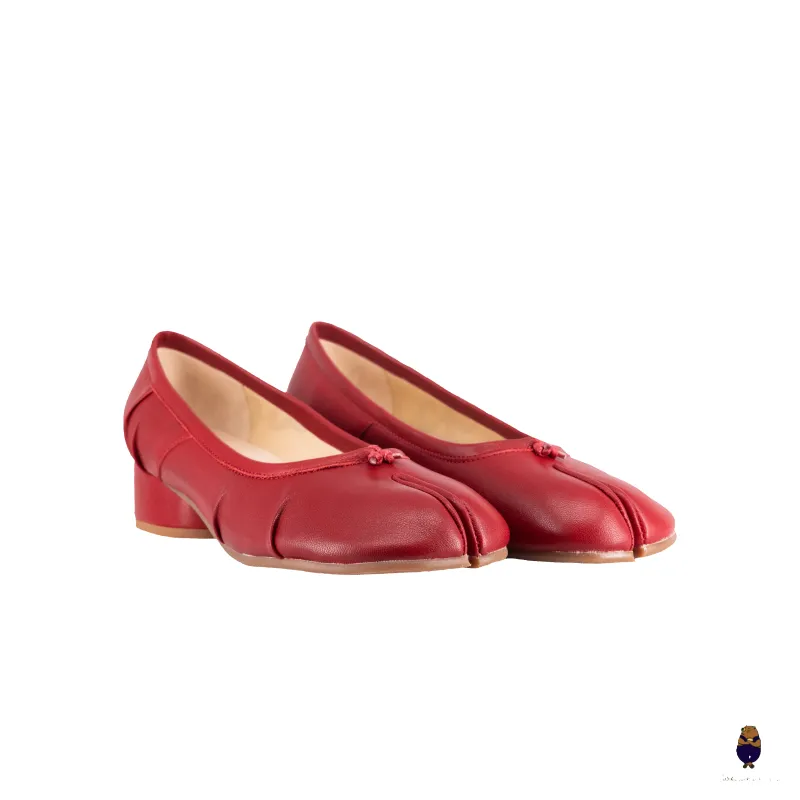 WoodchuckSato Red Leather Tabi 3 cm Heel Pumps with Ruched sold by WoodChuckSato