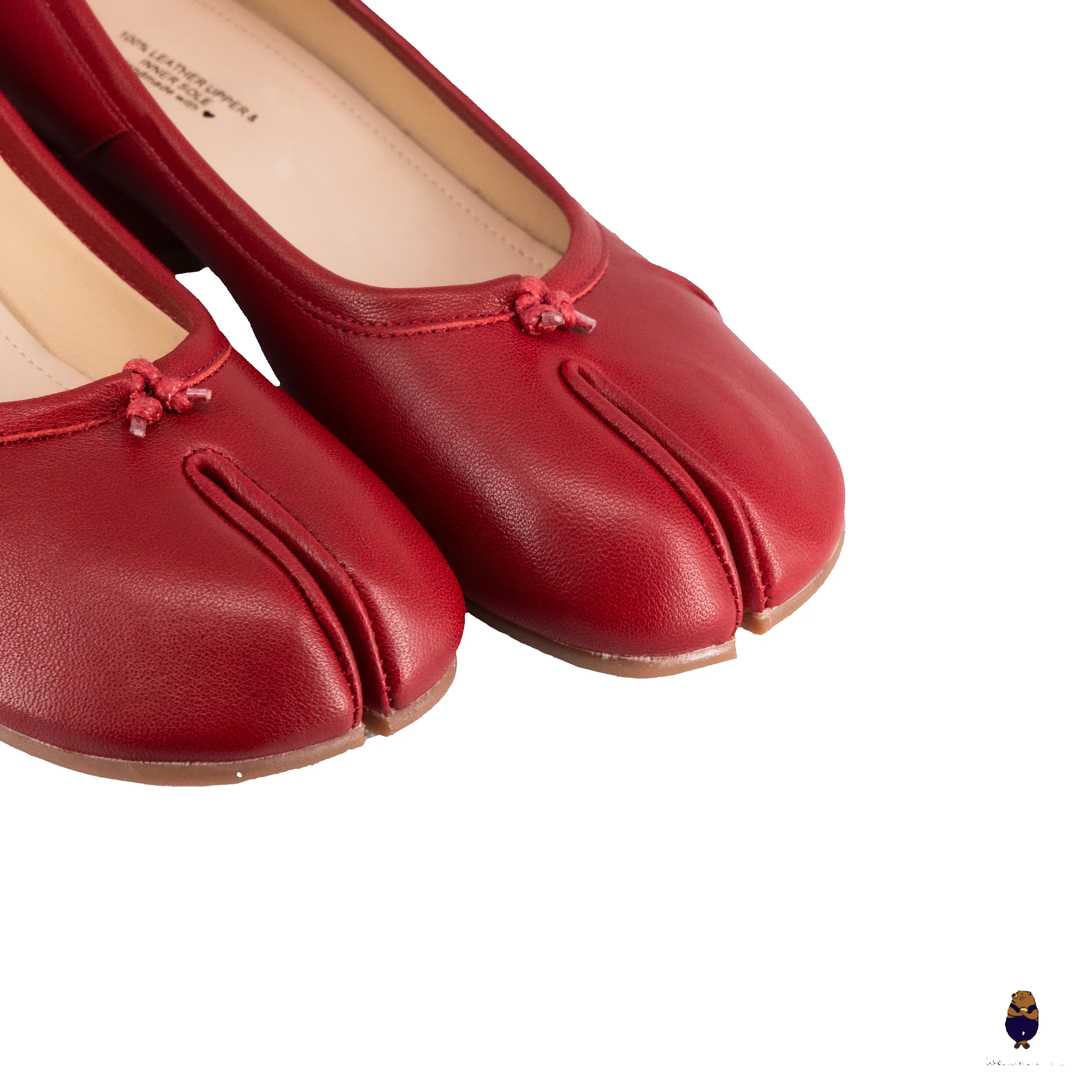 WoodchuckSato Red Leather Tabi 3 cm Heel Pumps with Ruched sold by WoodChuckSato product image thumbnail 5