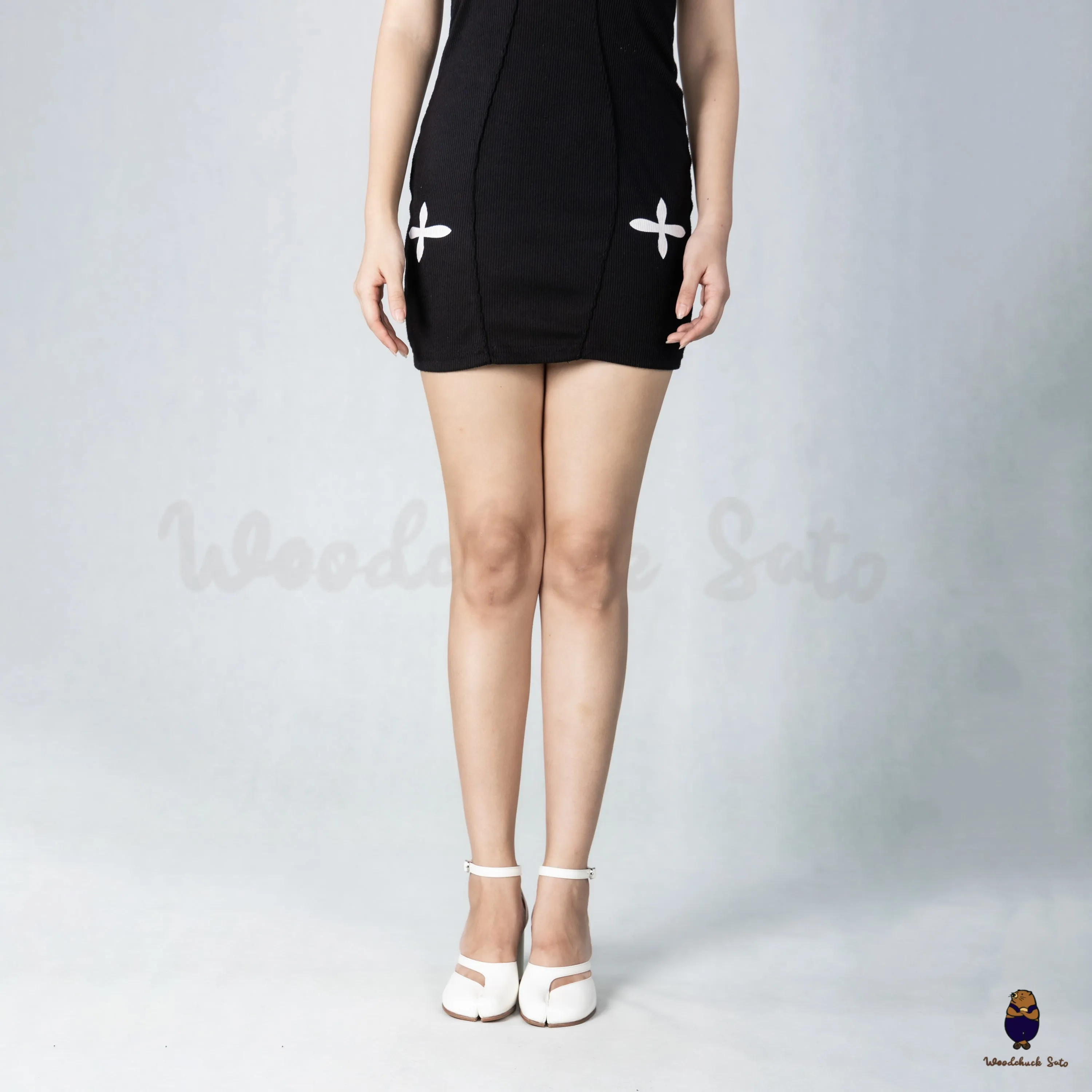 WoodchuckSato White Edge-beaded Cowhide Leather Tabi Ankle Strap 8 cm Heel sold by WoodChuckSato product image thumbnail 2