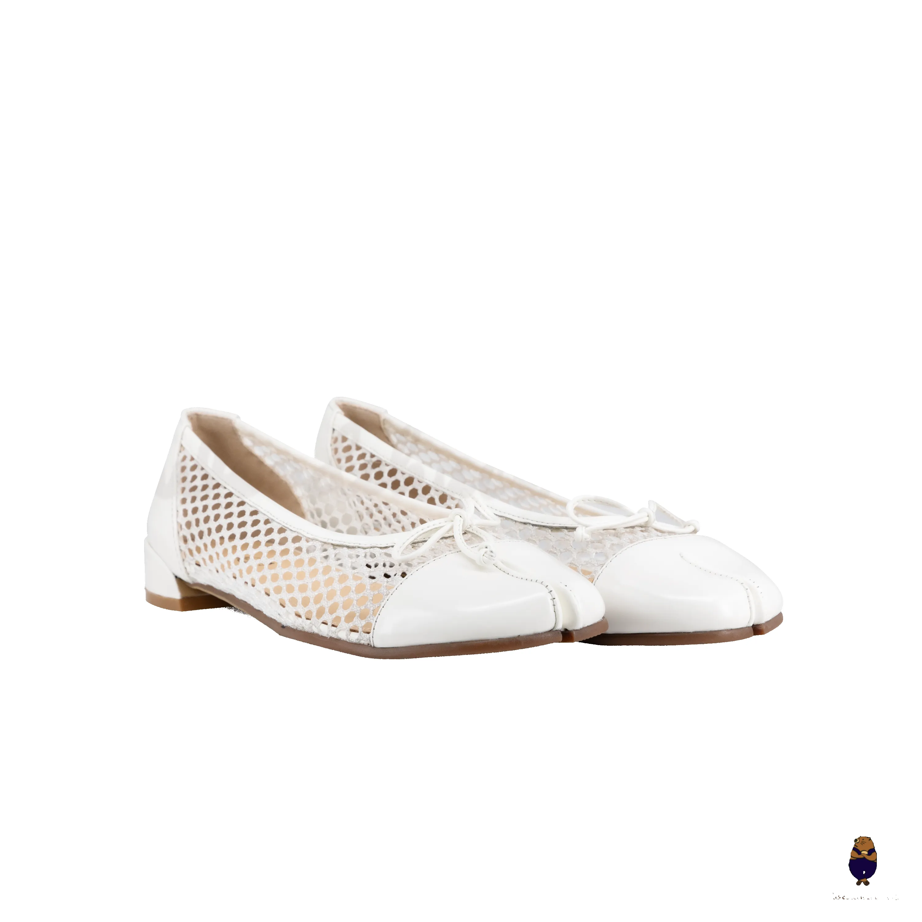 WoodchuckSato White Edge-Beaded Cowhide Leather and Nylon Mesh Tabi Flats with Bow sold by WoodChuckSato