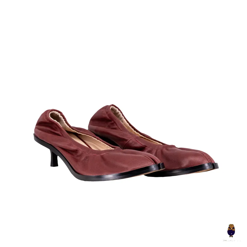 WoodchuckSato Burgundy Leather Tabi Pumps with Elasticized Top 5cm Flared Heel sold by WoodChuckSato
