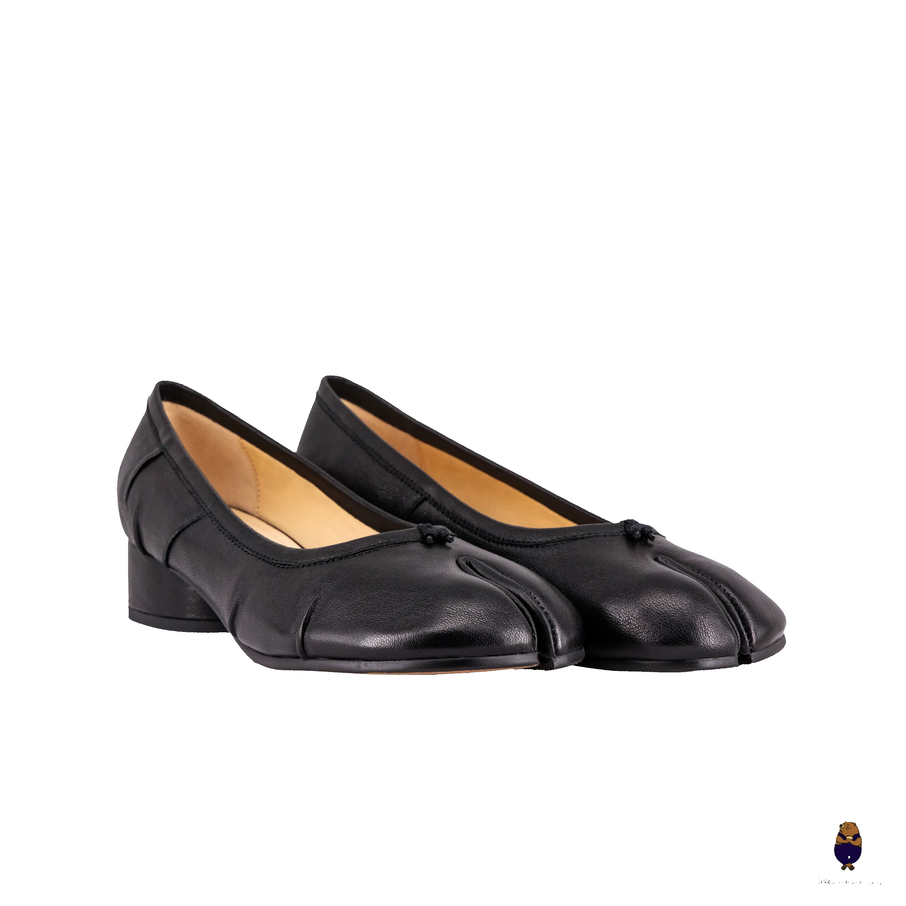 WoodChuckSato Black Tabi Split-Toe Leather Fold Mary Jane Shoes with 3cm Heel sold by WoodChuckSato