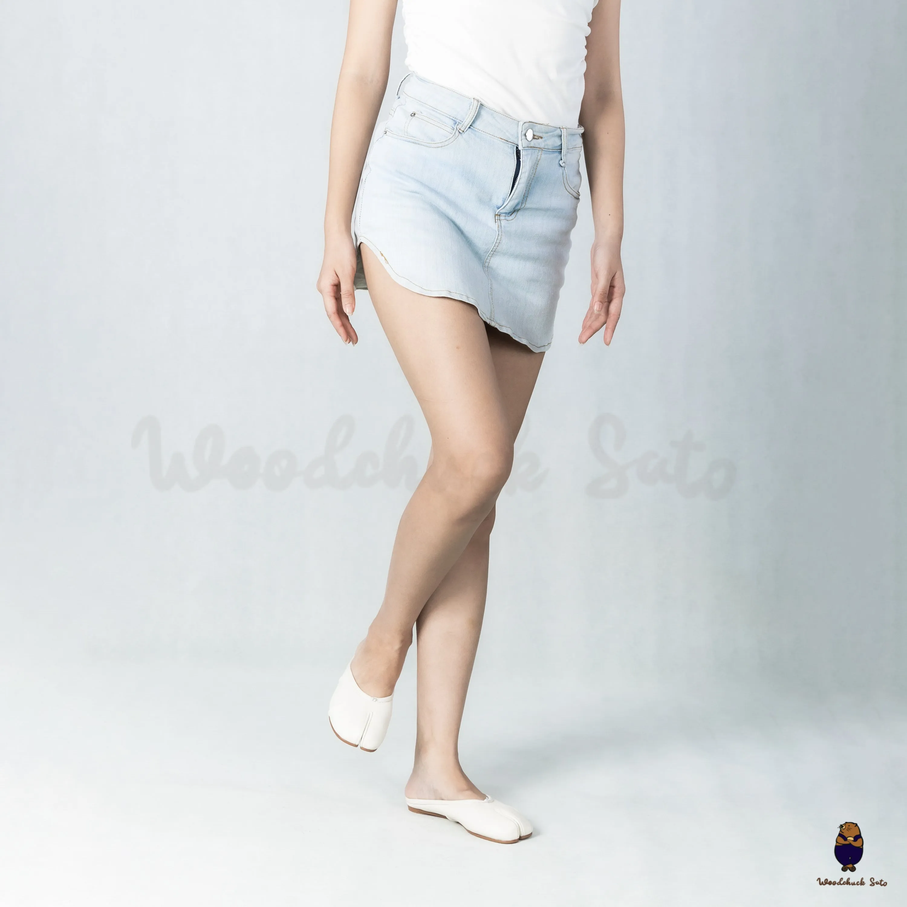 WoodchuckSato White Leather Tabi Mules with Ruched sold by WoodChuckSato product image thumbnail 4