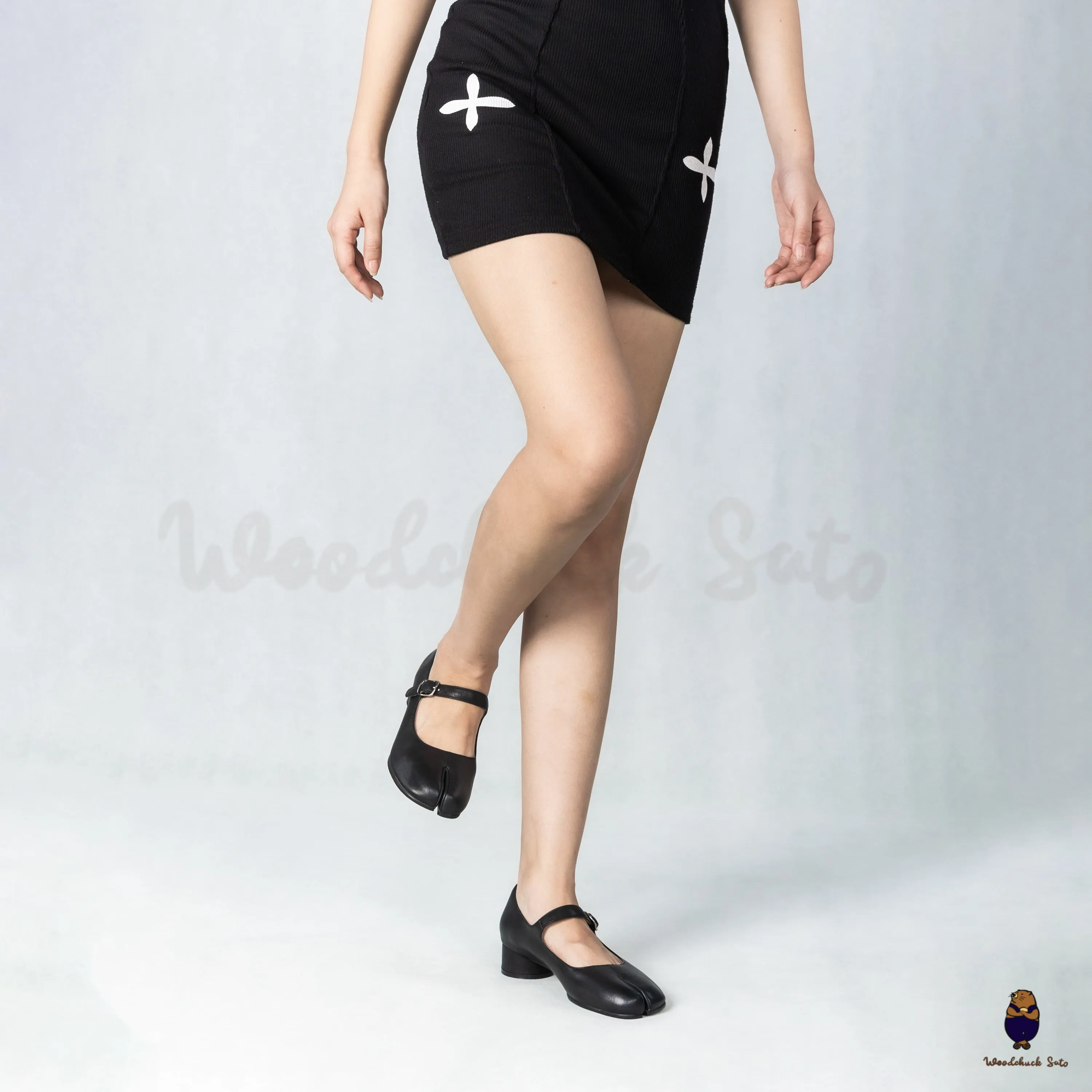 WoodchuckSato Black Cow Leather Tabi Mary Jane Heels with Strap sold by WoodChuckSato product image thumbnail 4