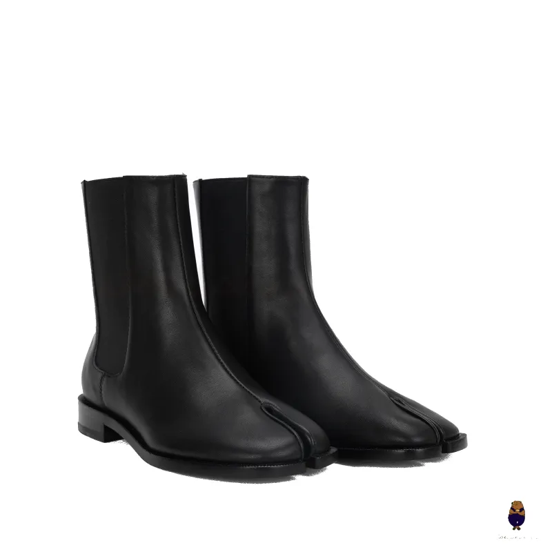 WoodchuckSato Black Cow Leather Tabi Chelsea Boots sold by WoodChuckSato