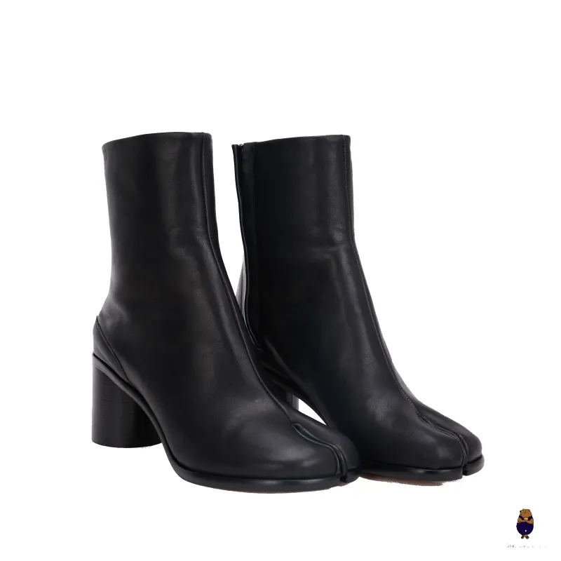 WoodchuckSato Black Cow Leather Tabi Boots 6 cm Heel sold by WoodChuckSato