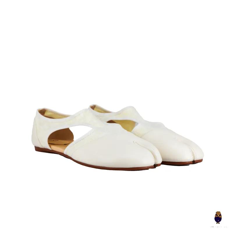WoodchuckSato Ivory Leather & Lace Mesh Tabi Cut-Out Flats made by WoodChuckSato