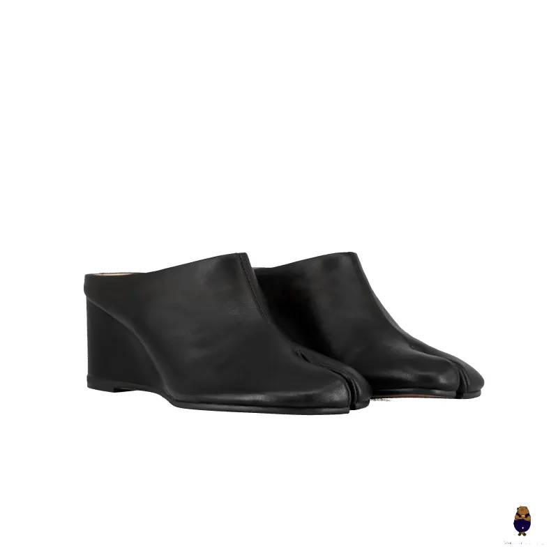 WoodchuckSato Black Leather Tabi Slip-On Wedge Mules made by WoodChuckSato