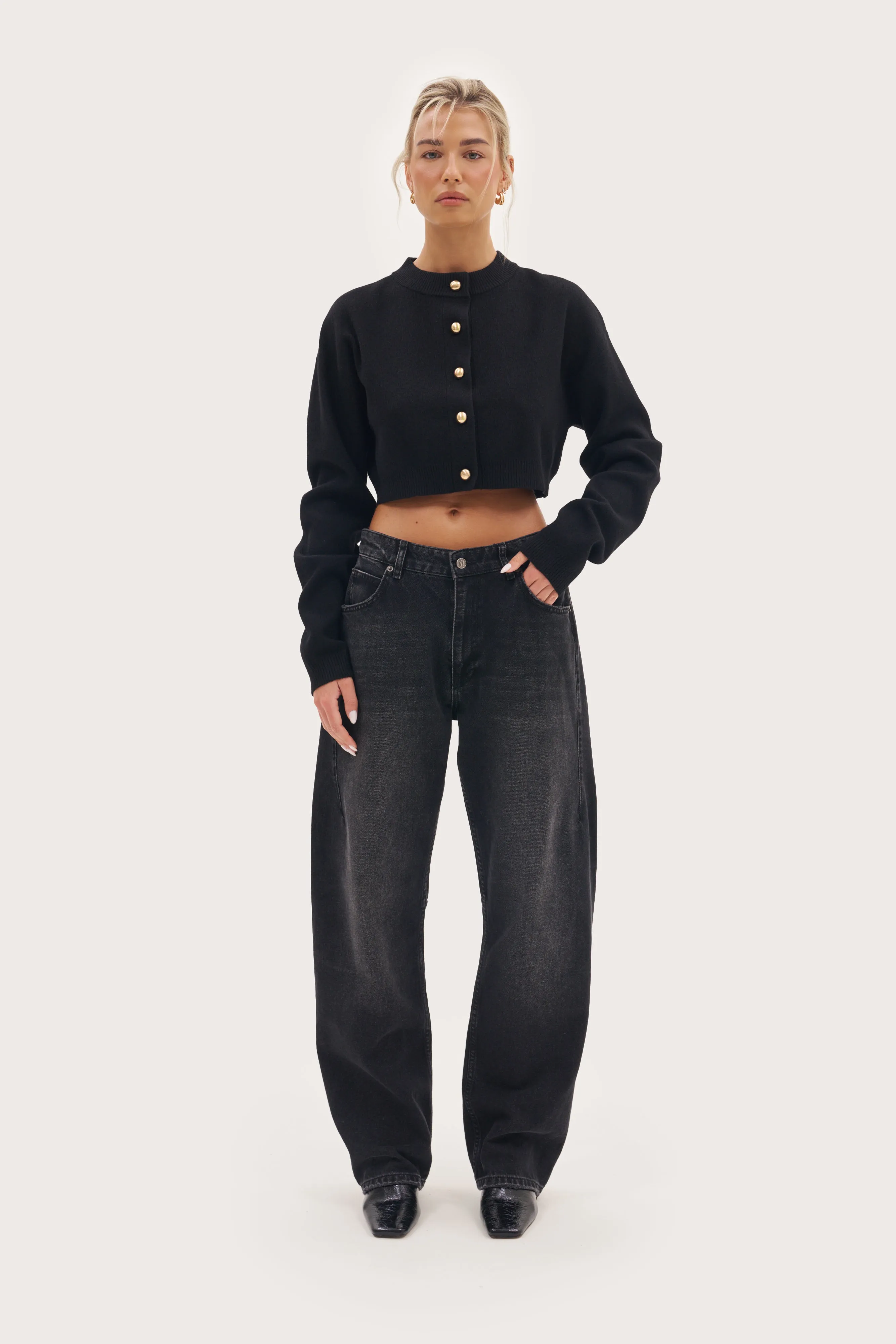 Every Wear Jeans - Black sold by Maebe