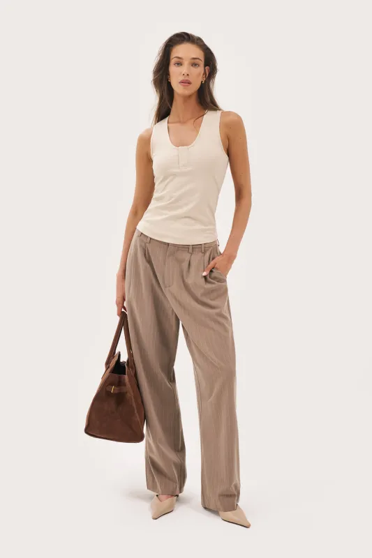 Scoop Neck Vest - Beige made by Maebe