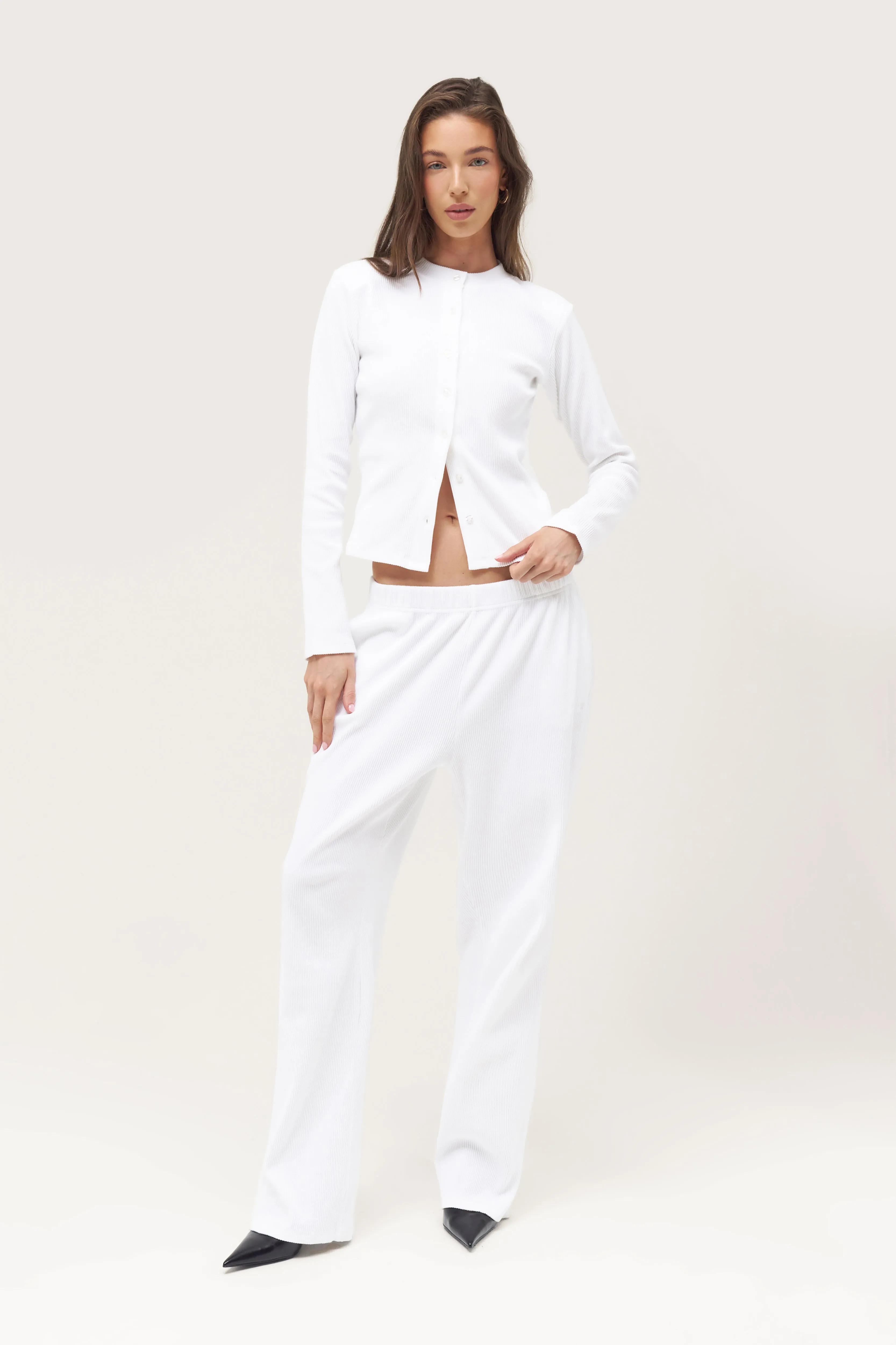 Awayday Pleated Pants - Off White sold by Maebe