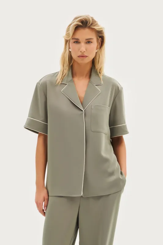 Piped Revere Oversized Shirt - Khaki Moss made by Maebe