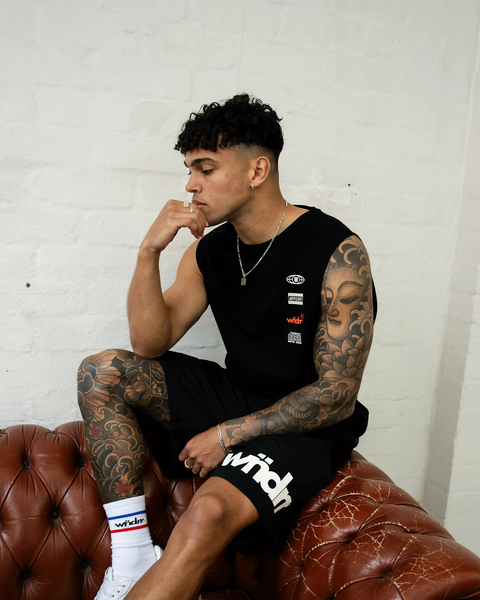 HIGH SIGN MUSCLE TOP - BLACK sold by WNDRR product image thumbnail 4