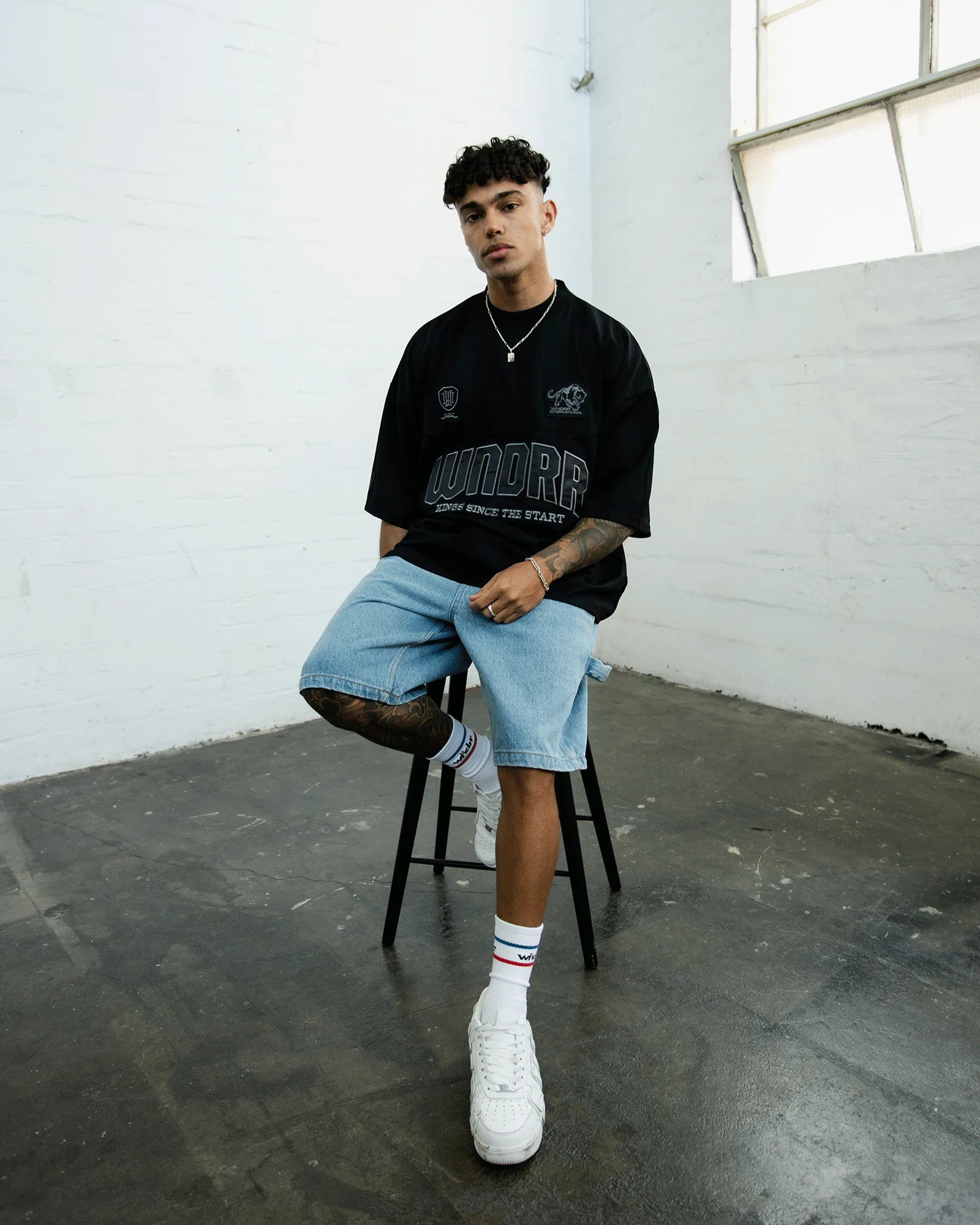 FEUD QUARTERBACK JERSEY - BLACK sold by WNDRR product image thumbnail 5