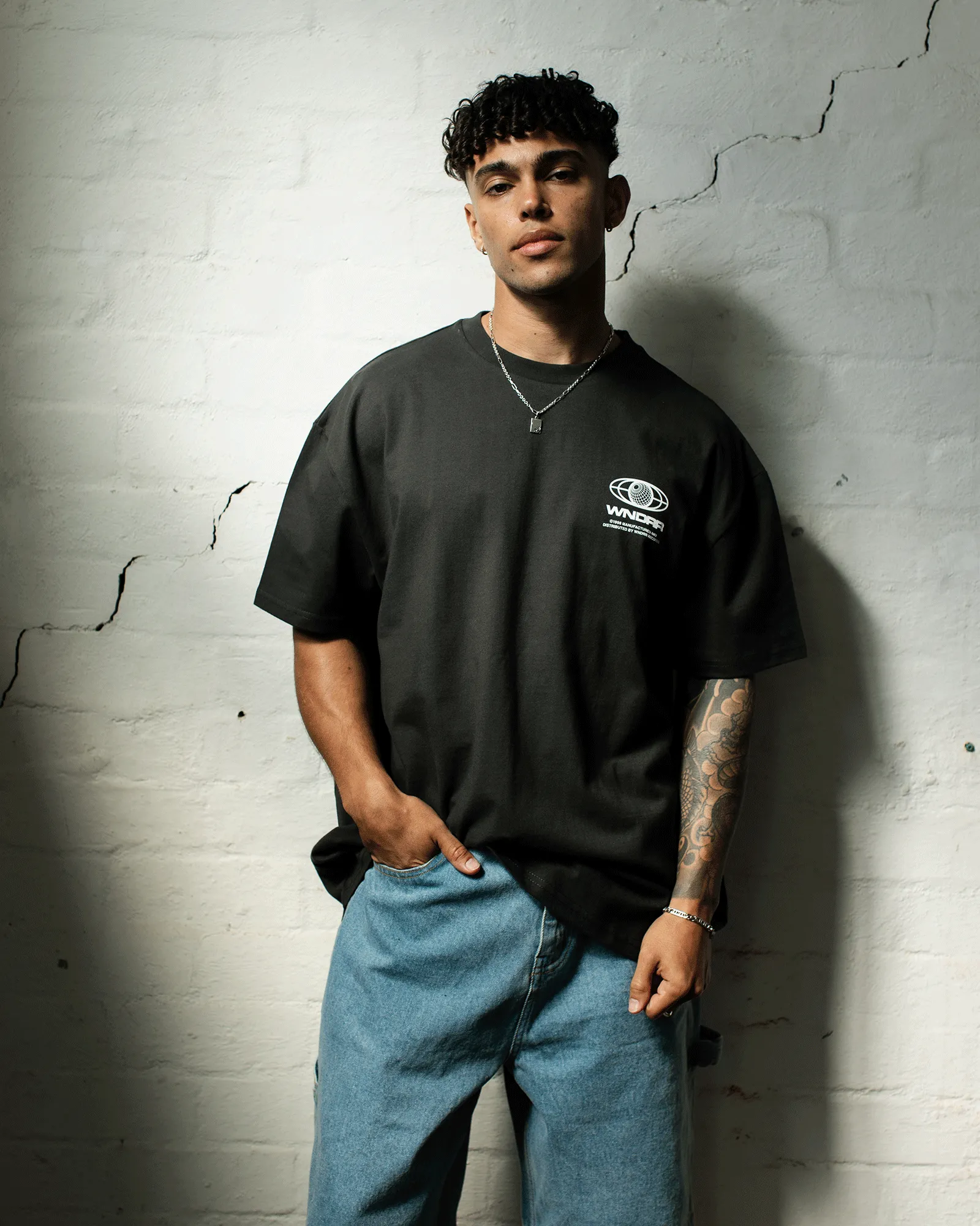 OUTLET BOX FIT TEE - FADED BLACK sold by WNDRR product image thumbnail 4