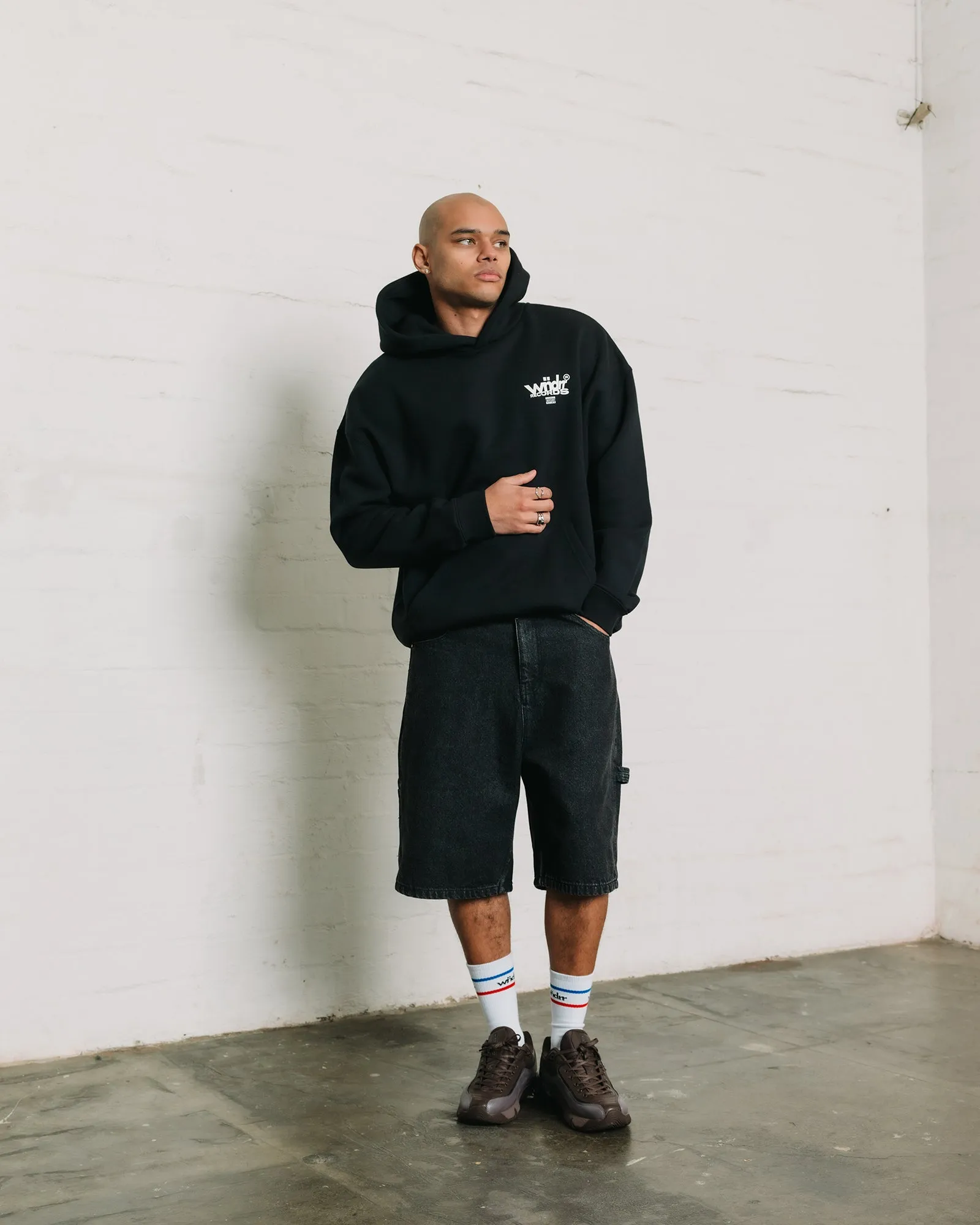 RECORDS HOOD SWEAT - BLACK sold by WNDRR product image thumbnail 4