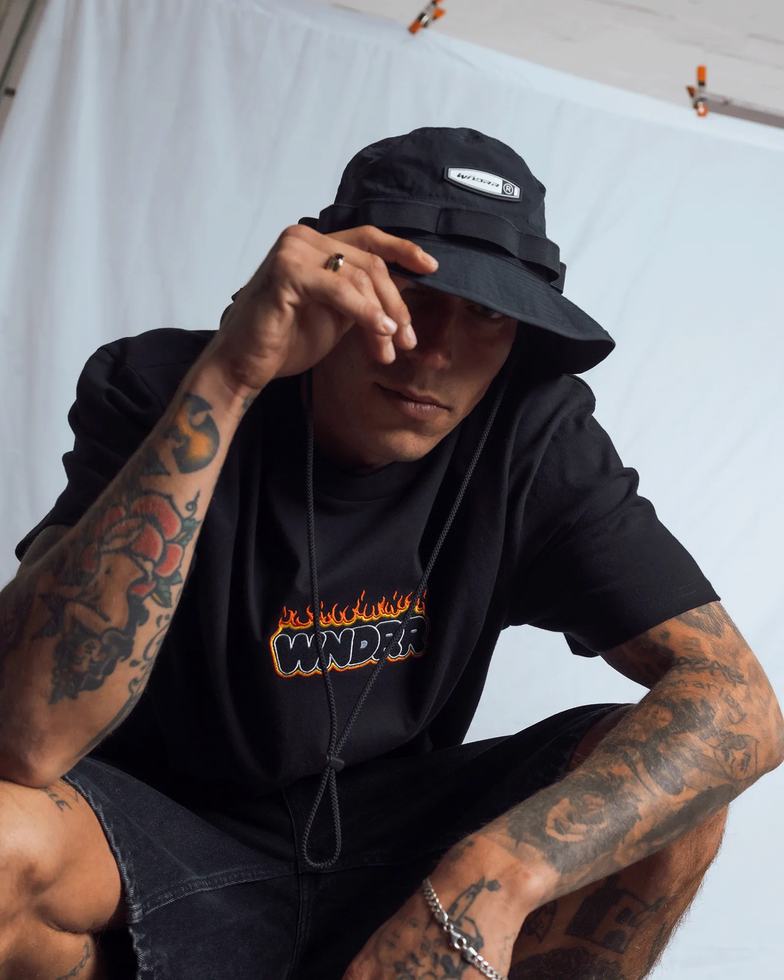 FLINT BOX FIT TEE - BLACK sold by WNDRR product image thumbnail 5