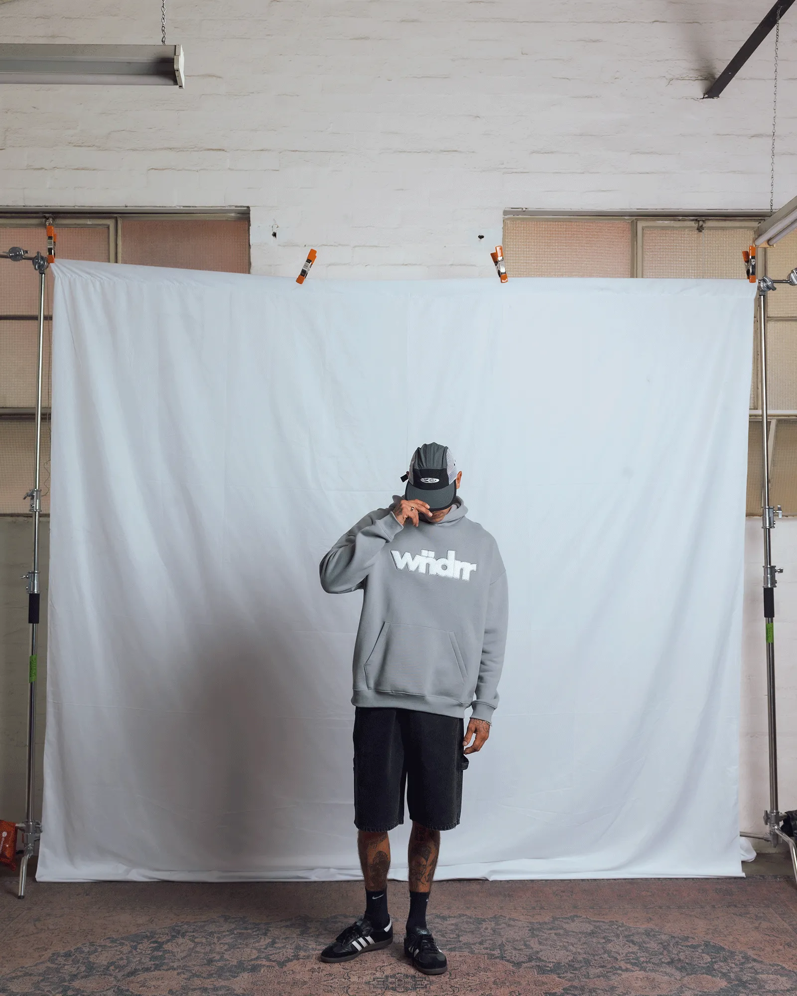 TONE HOOD SWEAT - CEMENT GREY sold by WNDRR product image thumbnail 2