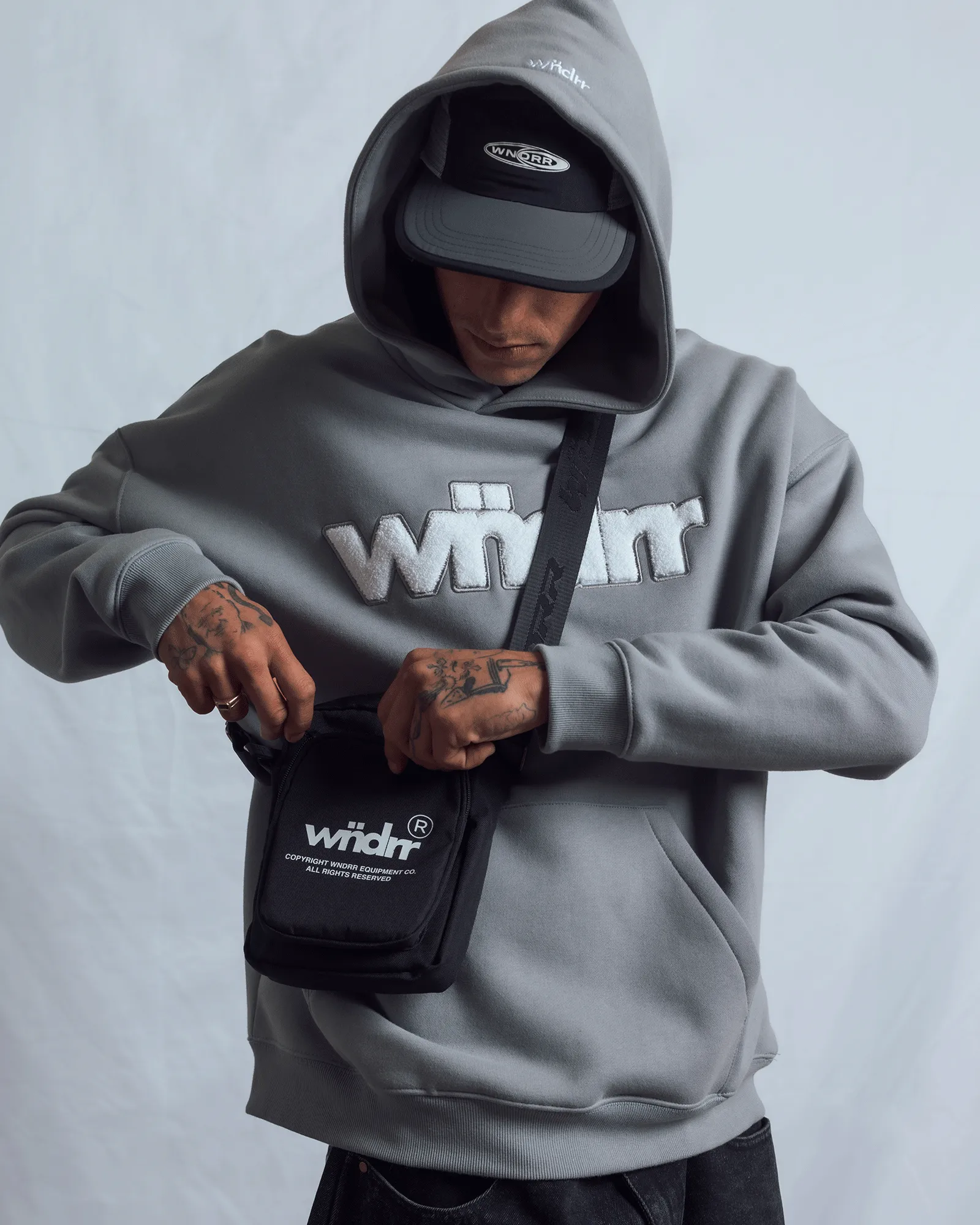 TONE HOOD SWEAT - CEMENT GREY sold by WNDRR product image thumbnail 4